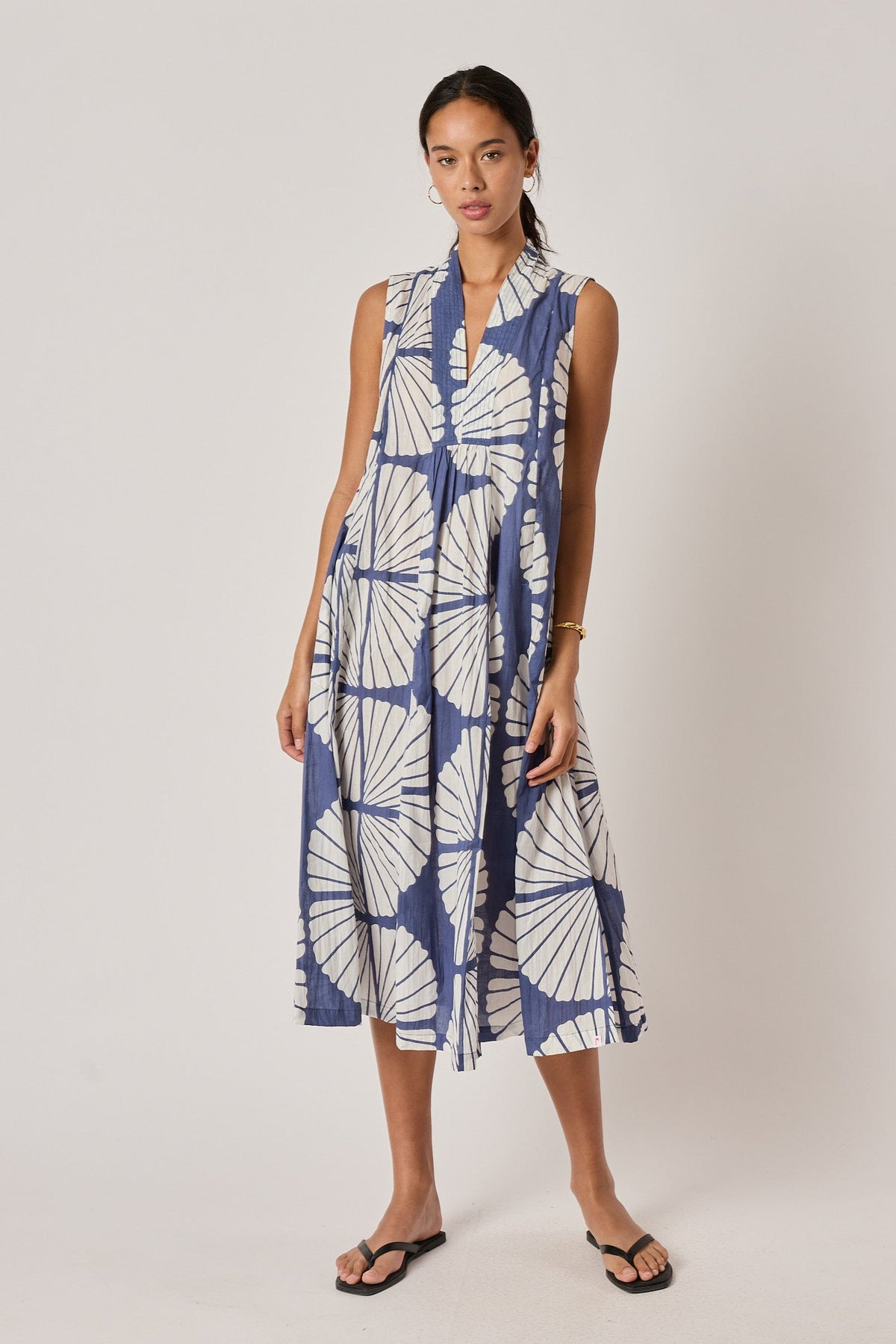 I.B.S.A PRE SALE | IBSA Kayce Sleeveless Midi (Navy)