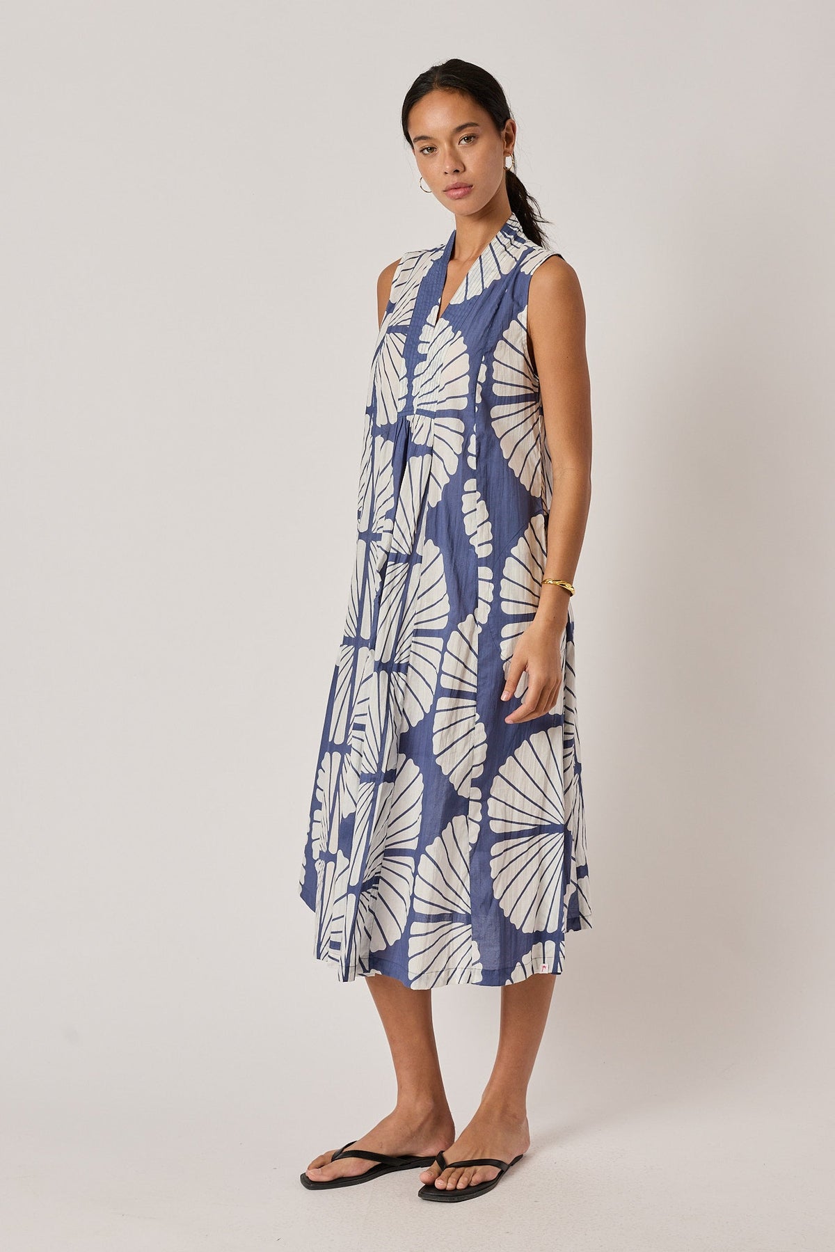 I.B.S.A PRE SALE | IBSA Kayce Sleeveless Midi (Navy)