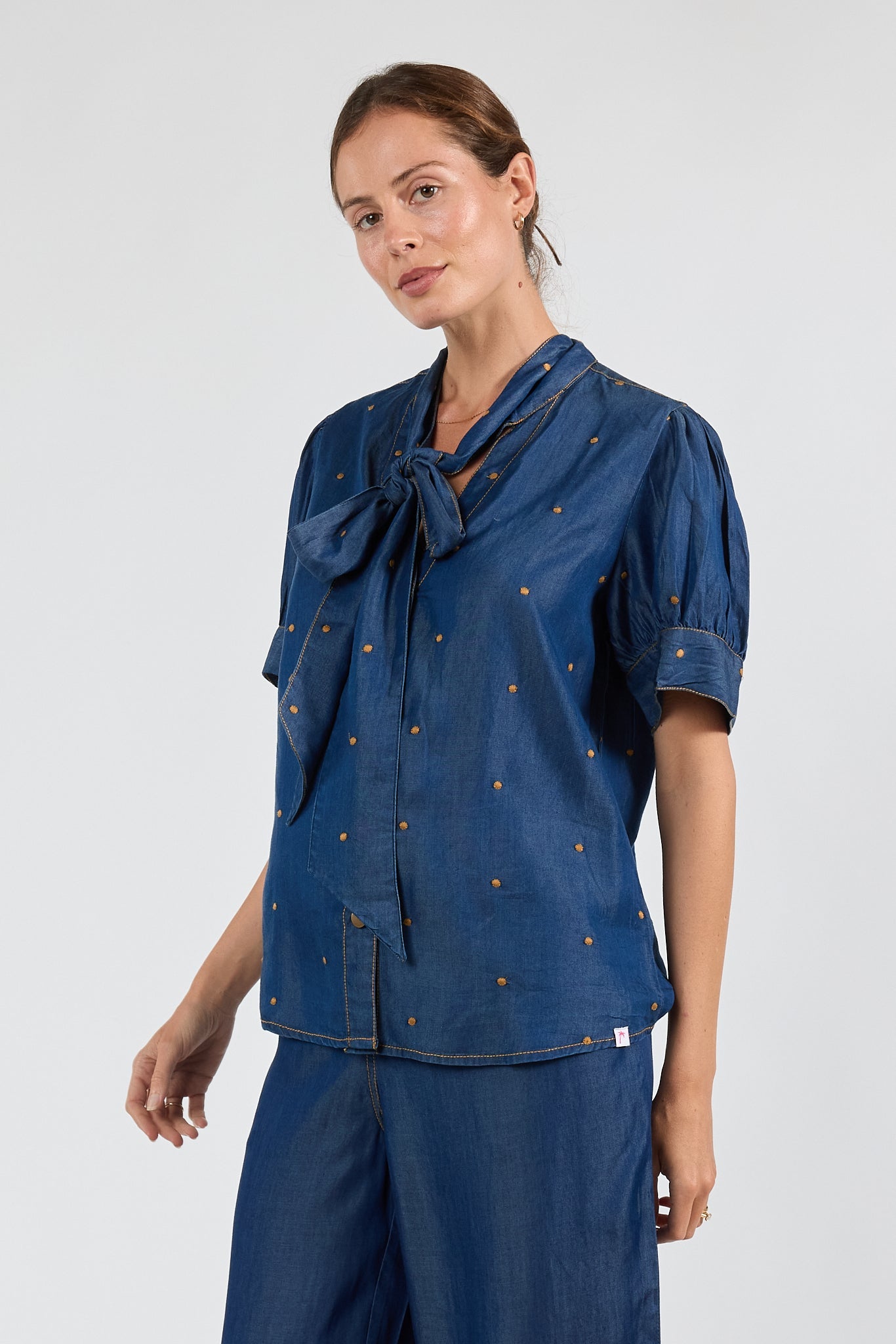 I.B.S.A IBSA River Bow Shirt (Indigo)