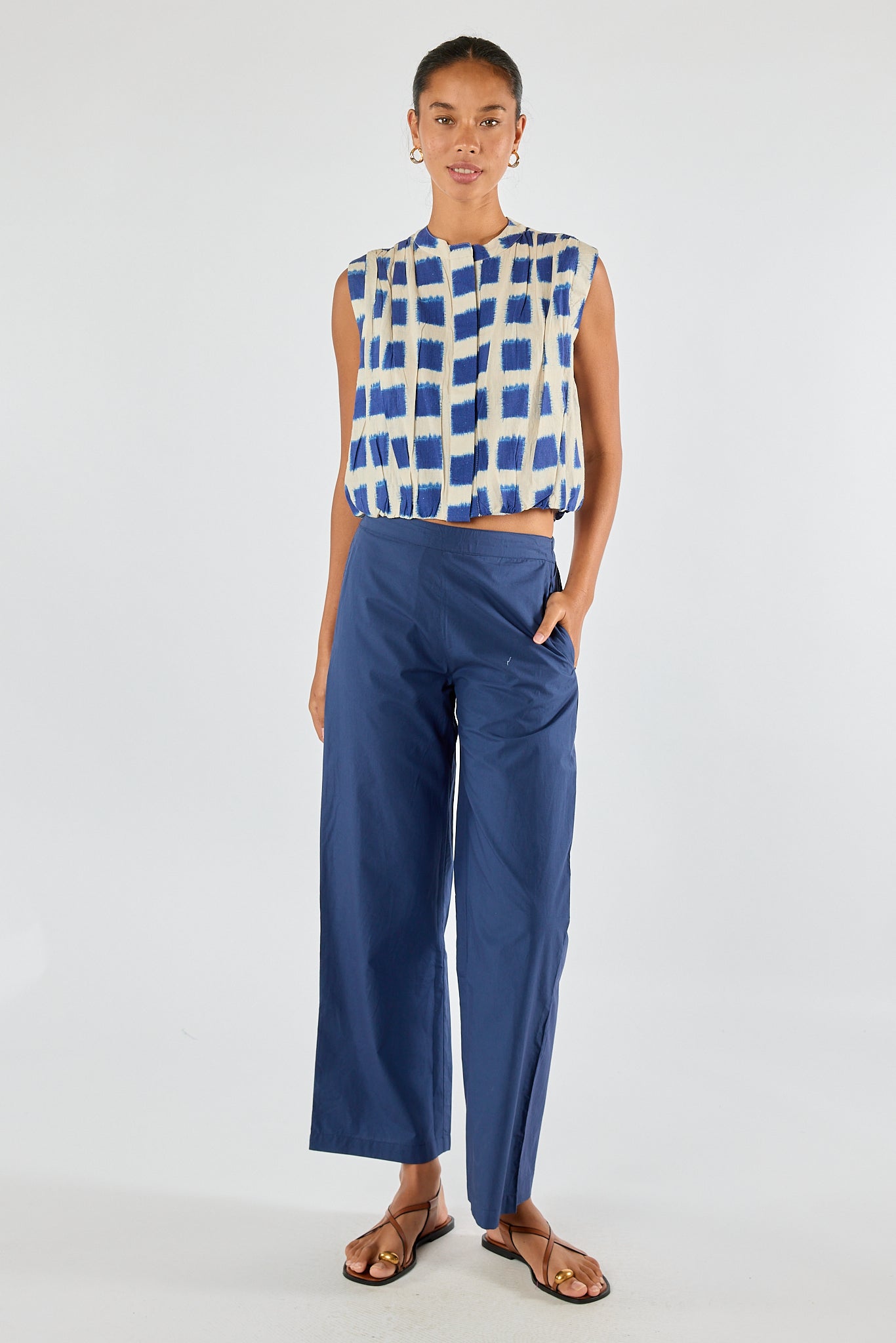 Division Itami Bloc S/Less Top (Blue)