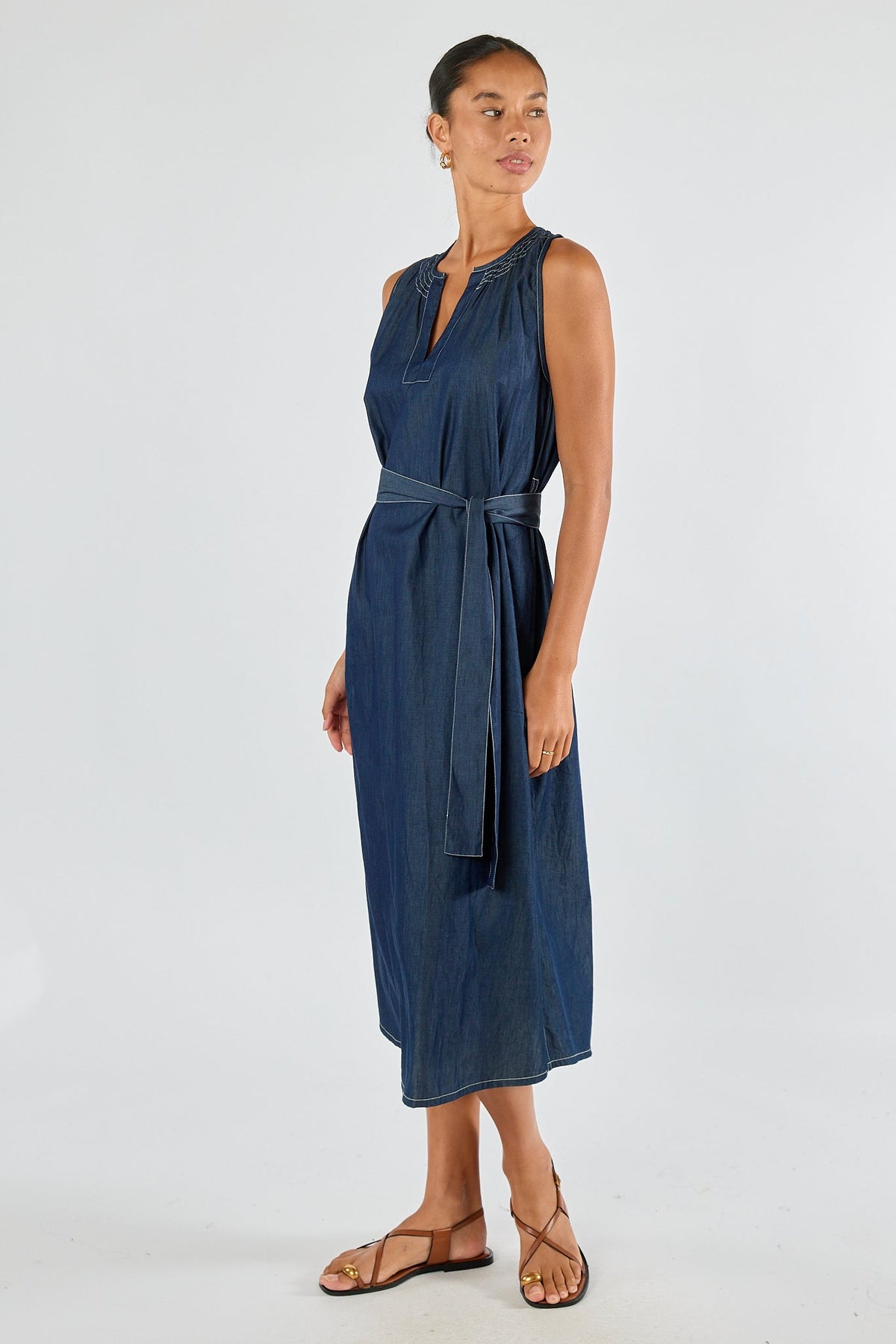 Division Itami Denim Sleeveless (Dress)