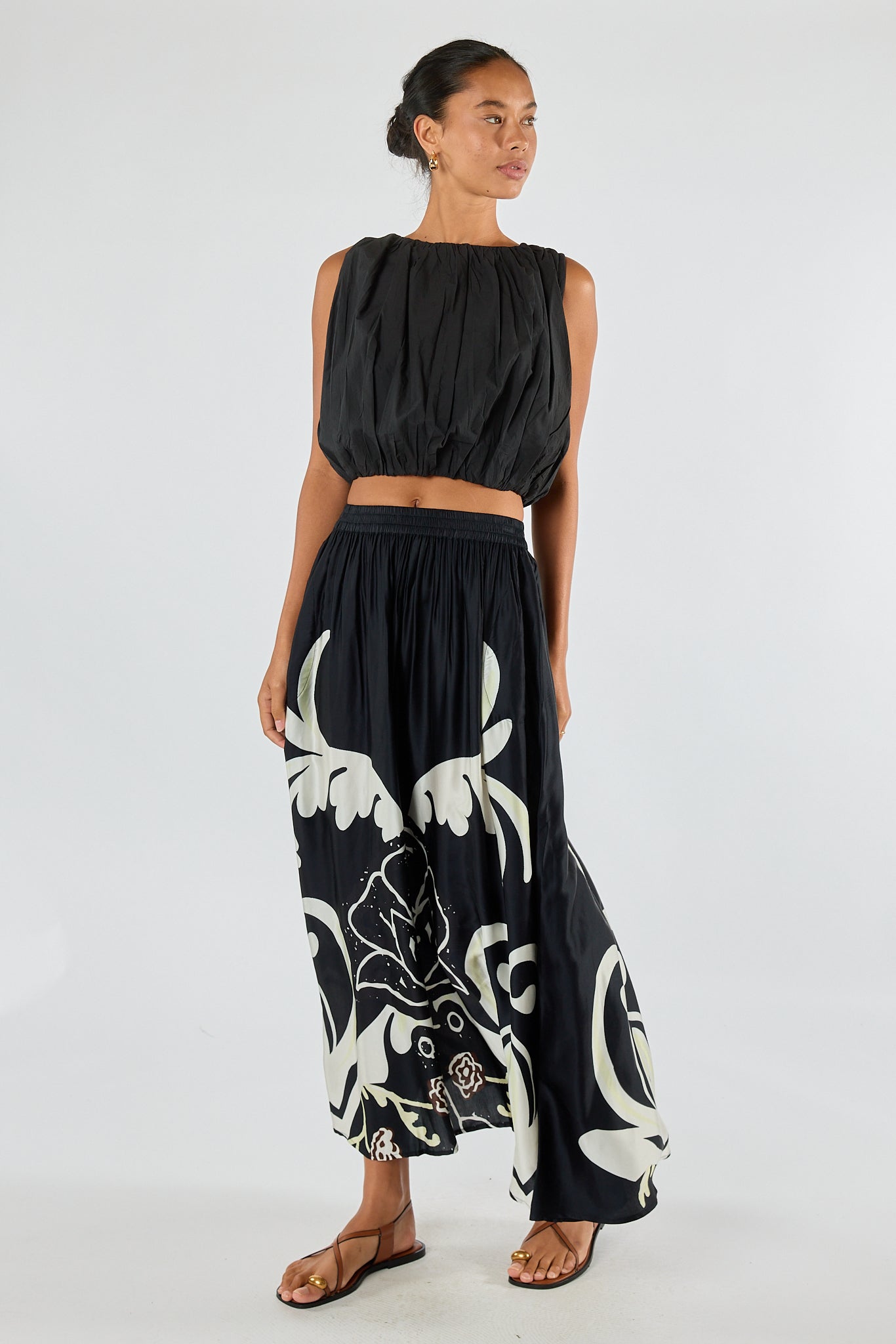 Division Itami Fontes Skirt (White)