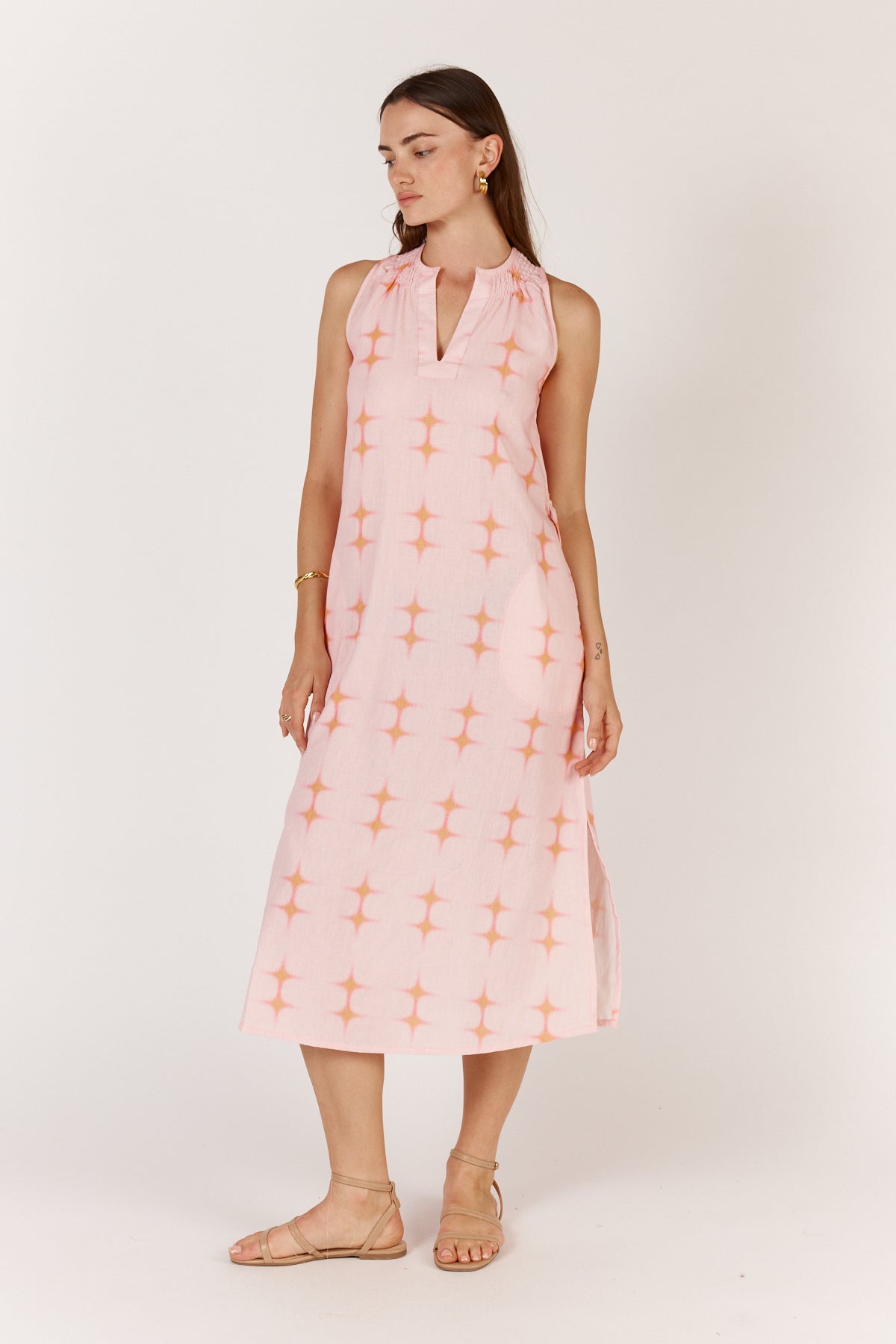 Division Itami Geometric Sleeveless Dress (Pink)