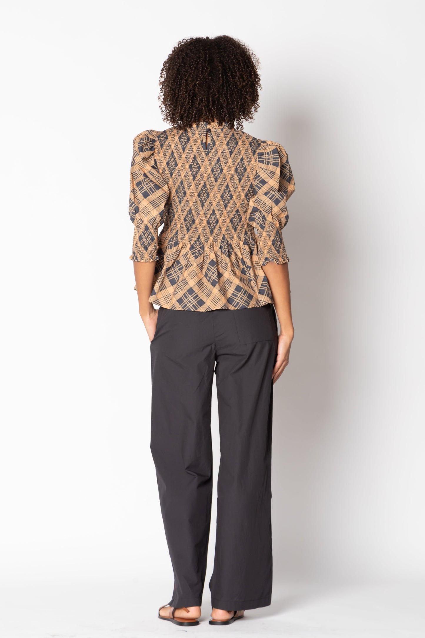 Division Itami Liv Top Tartan Latte (Tan)