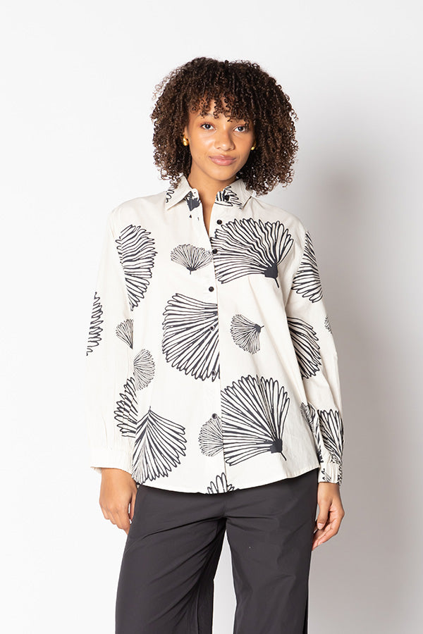 Image of Shirts. Productname: Itami Moussi Lille Shirt Natural in Natural colour by brand - Itami Division