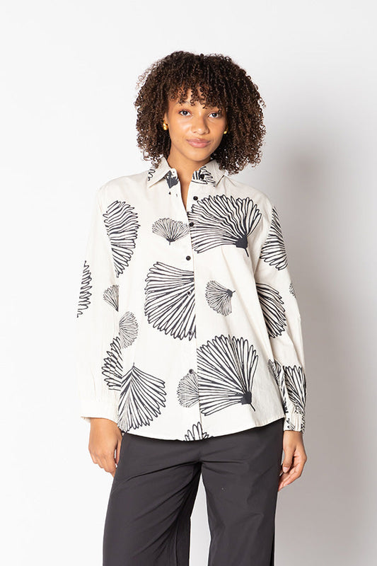 Image of Shirts. Productname: Itami Moussi Lille Shirt Natural in Natural colour by brand - Itami Division