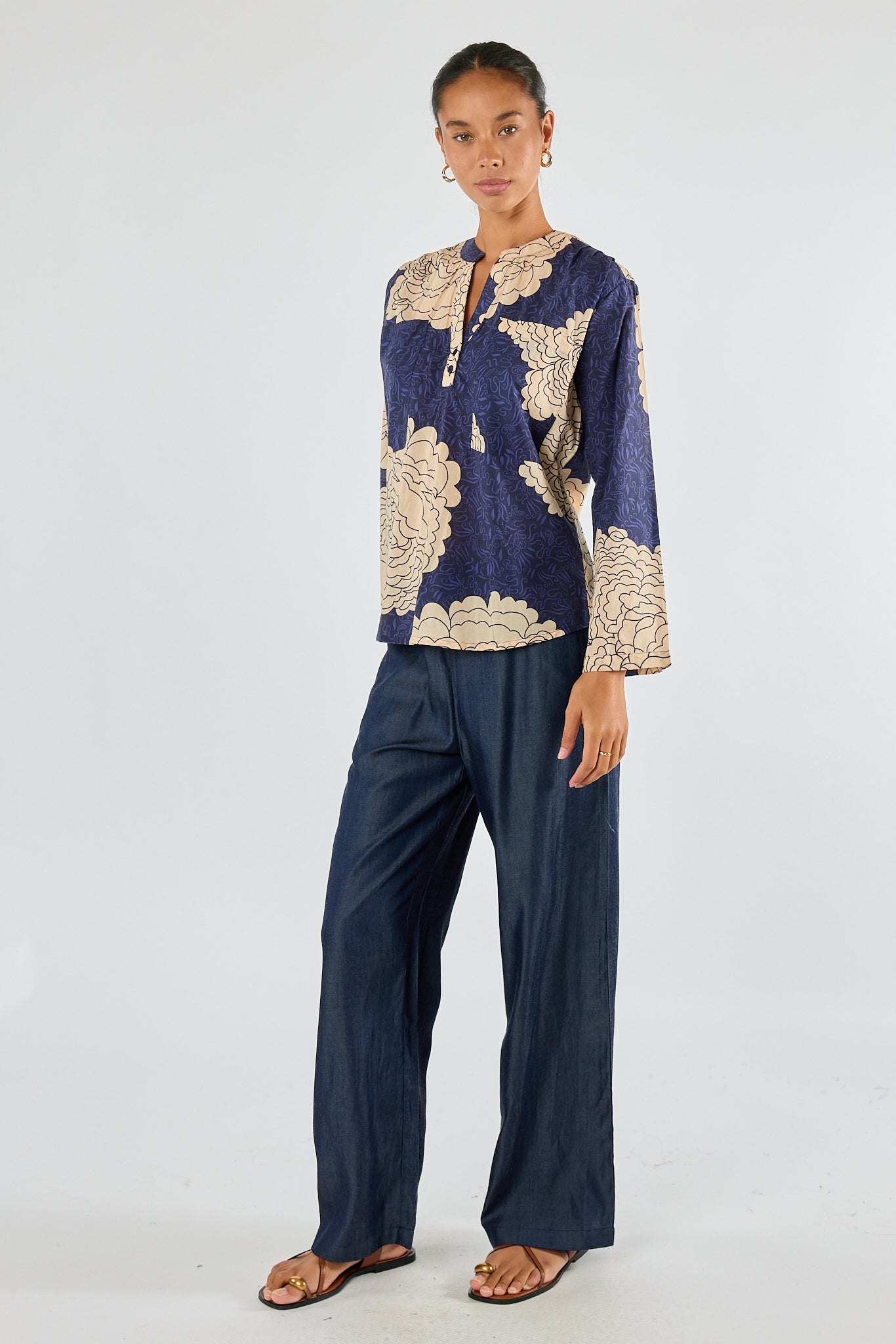 Division Itami Orient Long Sleeve Top (Navy)