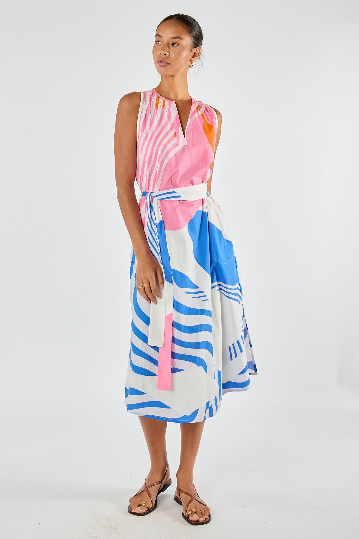Division Itami Papillon Sleeveless Dress (White)