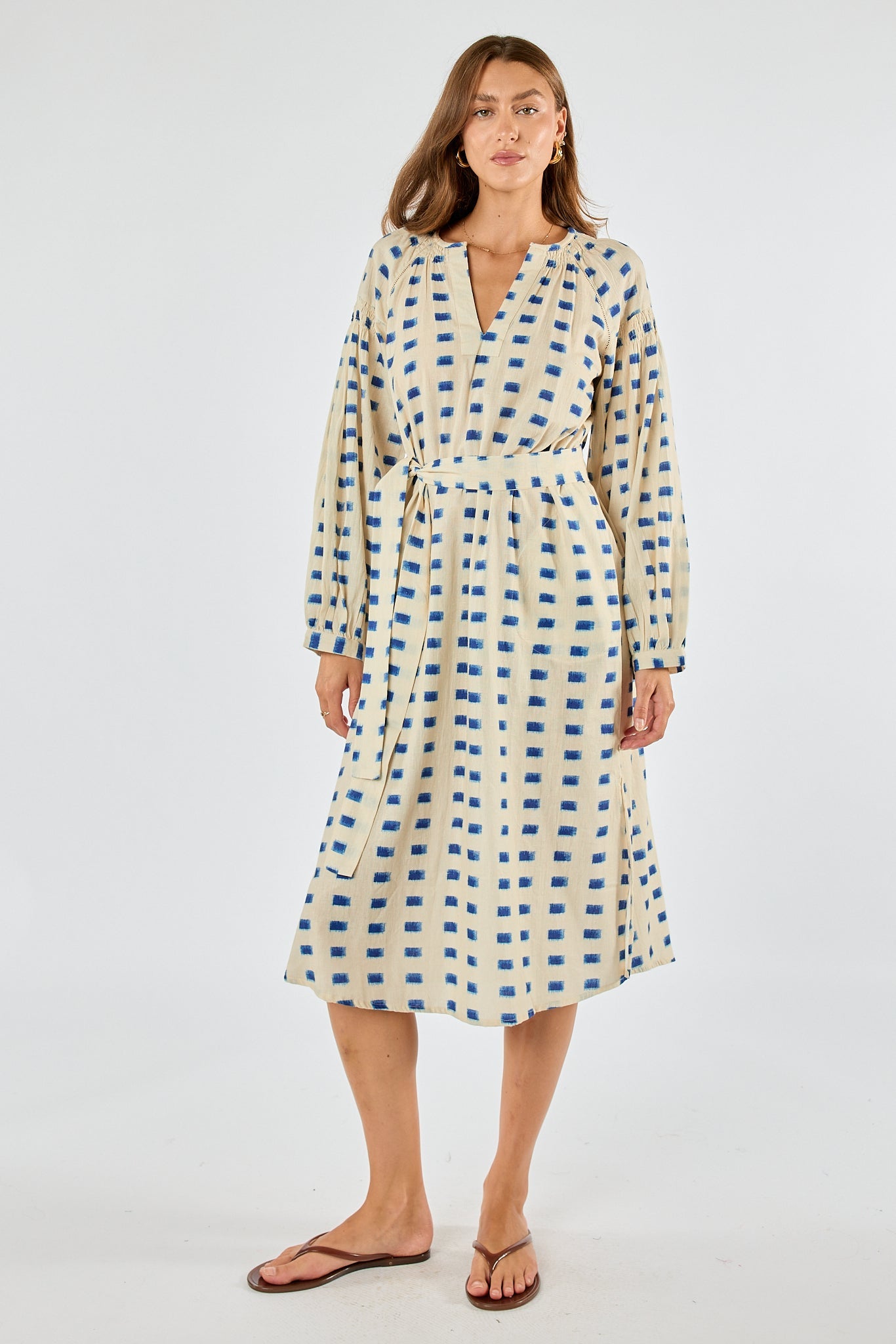 Division Itami Rocha Kaftan Natural (Tan)
