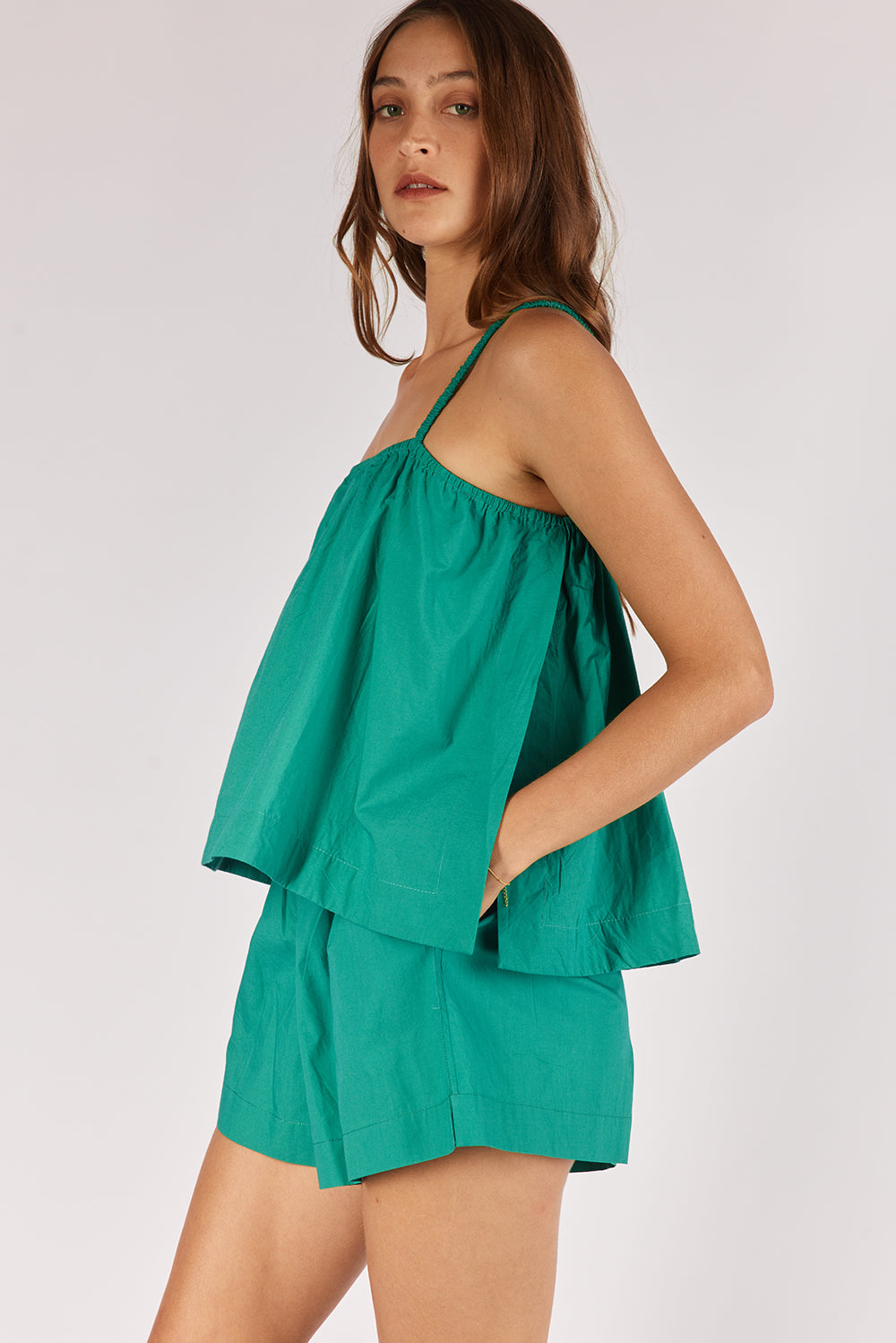 Division Itami Short (Emerald)