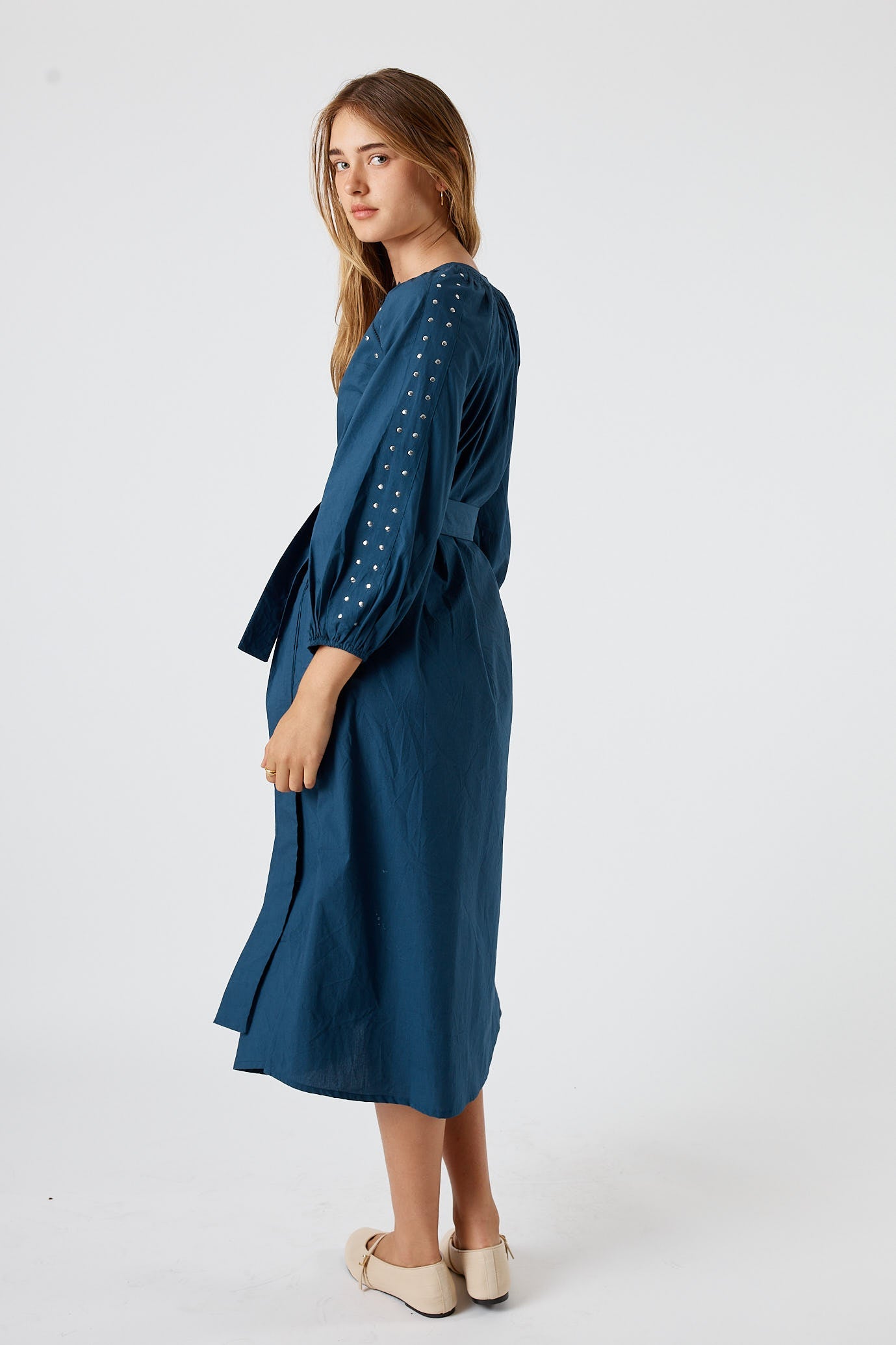 Division Itami Stud Dress (Navy)
