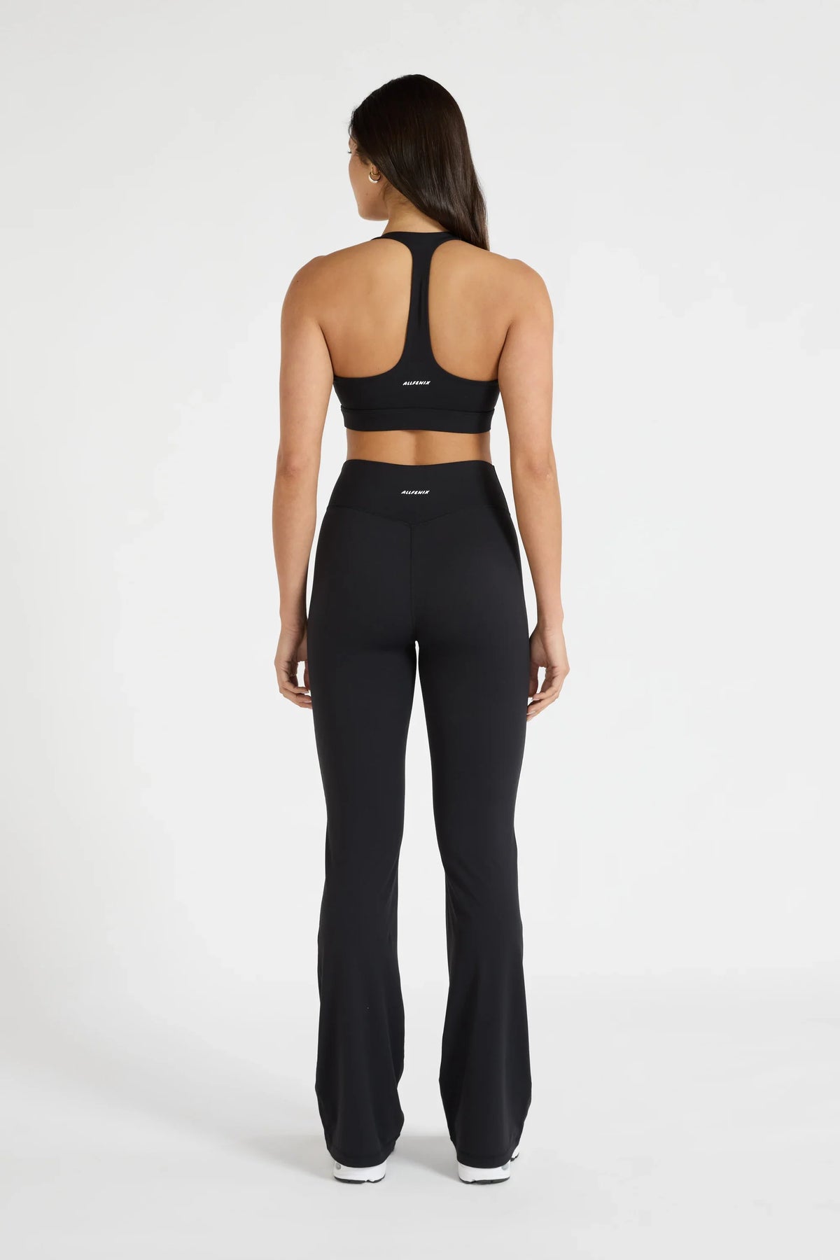 ALLFENIX CloudCore Deep V-Neck Sports Bra (Black)