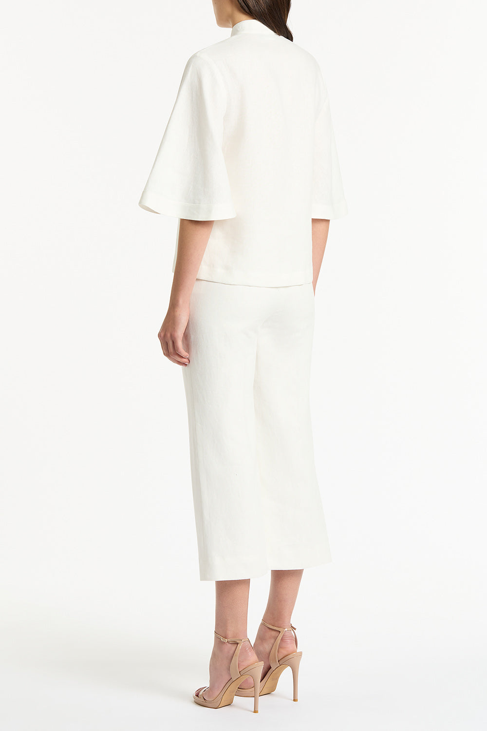 Carla Zampatti Ivory Linen Box Sleeve Shirt (White)