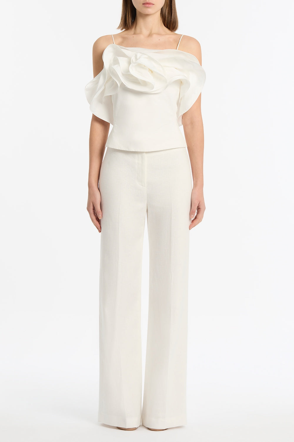 Image of a model wearing Pants. Product name - Ivory Linen Waisted Pant in Ivory colour by brand - Carla Zampatti