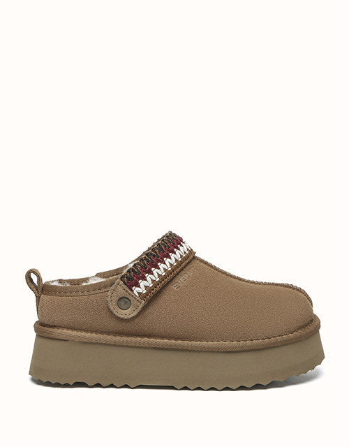 Image of Slippers. Product name - EVERAU® Maeve Slipper in Chestnut colour by brand - Everau