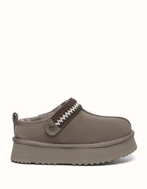 Image of Slippers. Product name - EVERAU® Maeve Slipper in Brown colour by brand - Everau