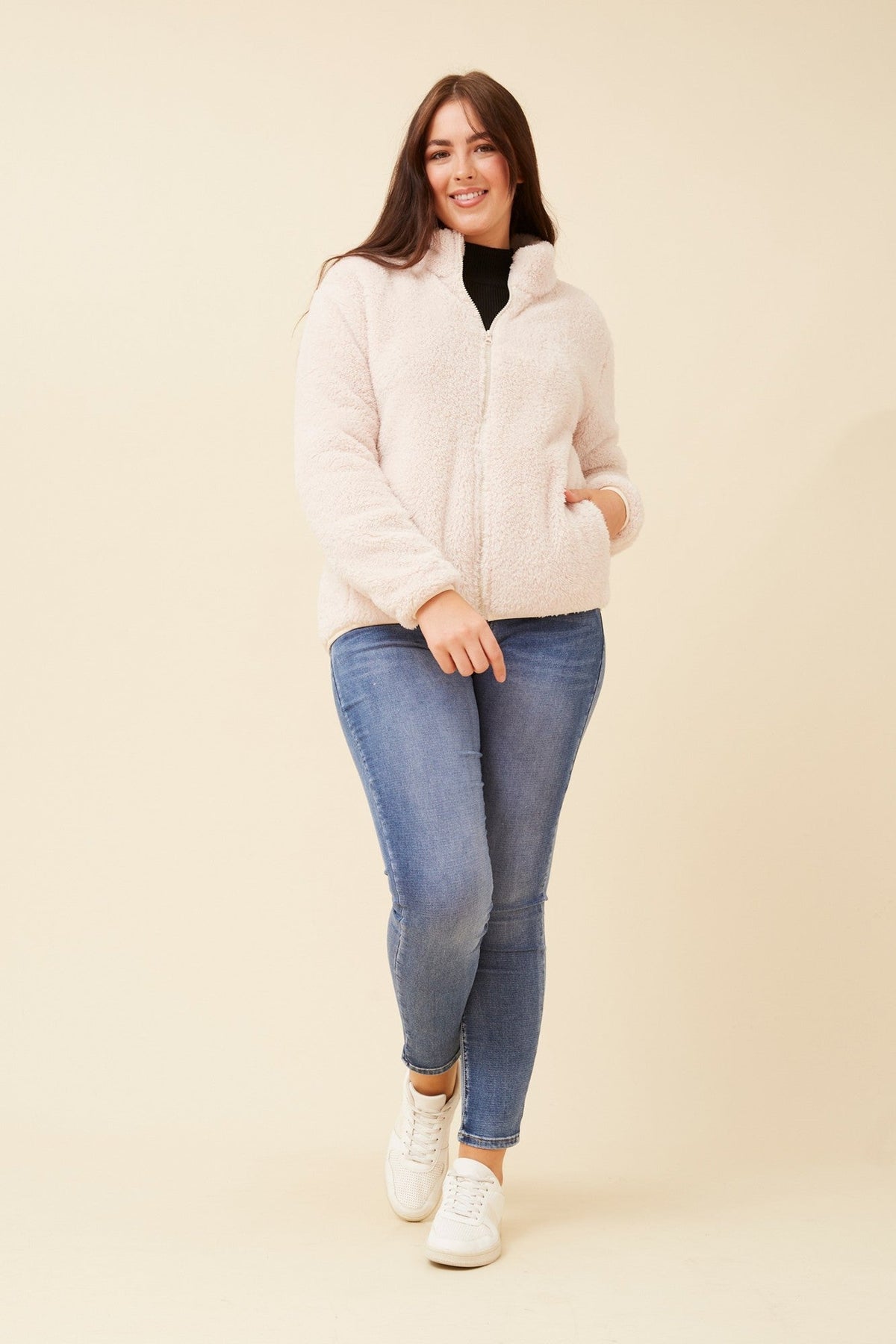 Caroline Morgan Australia LYN FAUX FUR JACKET (PLUS) (Ivory)