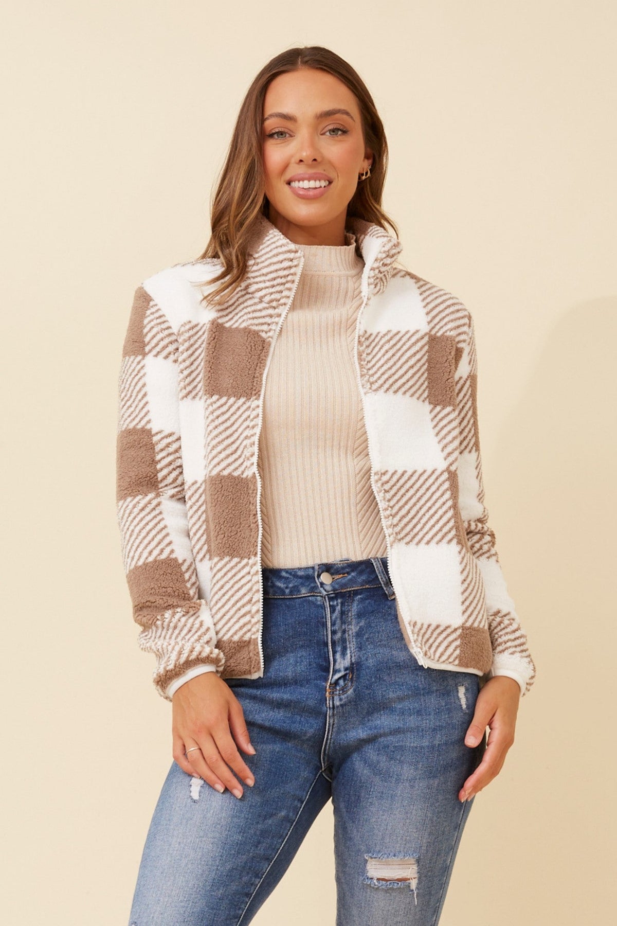 LYN CHECK TEDDY JACKET (Black And White)