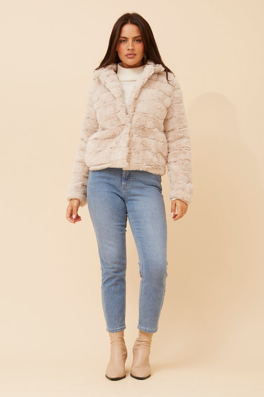 MOSCOW FAUX FUR JACKET (Beige)
