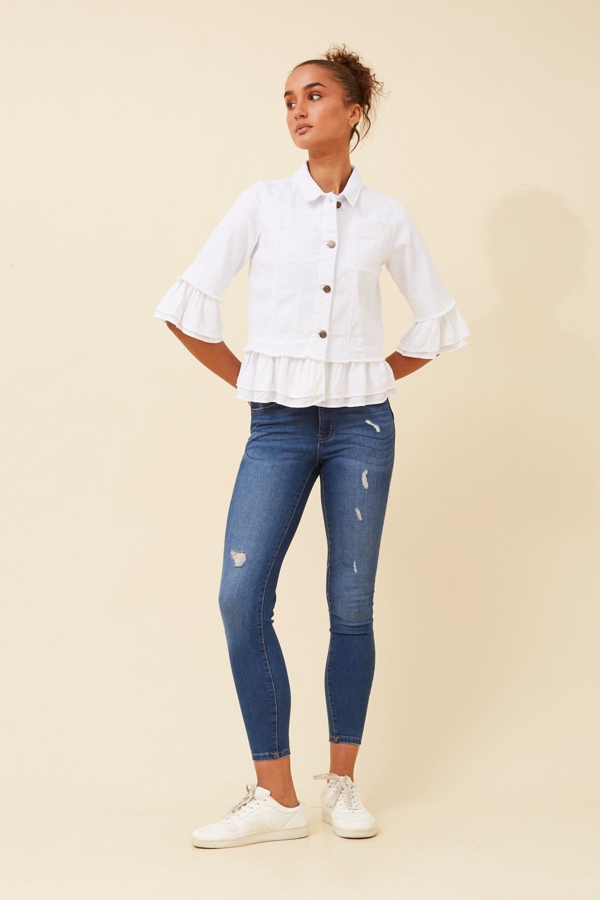 KENSLEY FRILL DENIM JACKET (White)