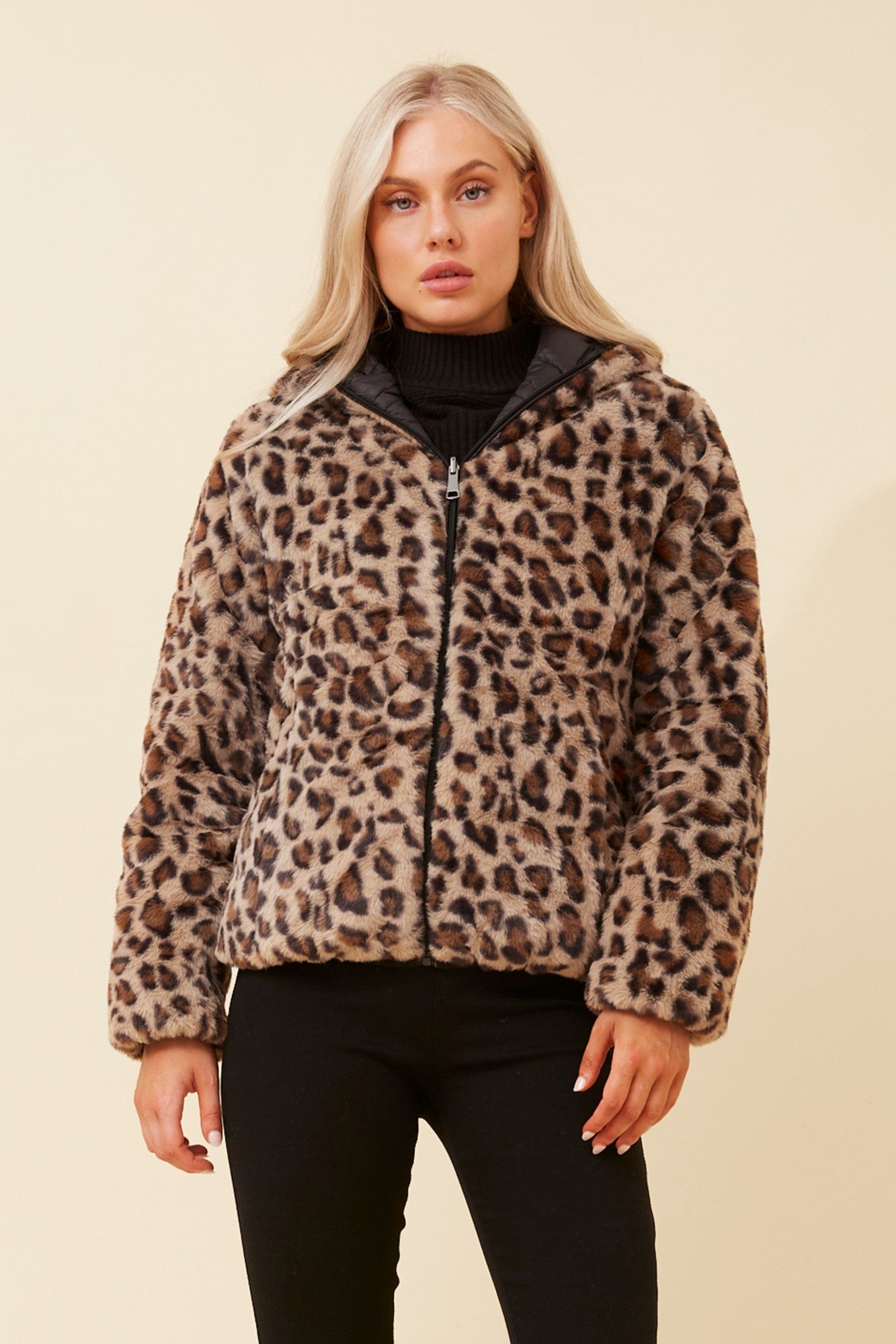 ALOMA REVERSIBLE JACKET (Black)