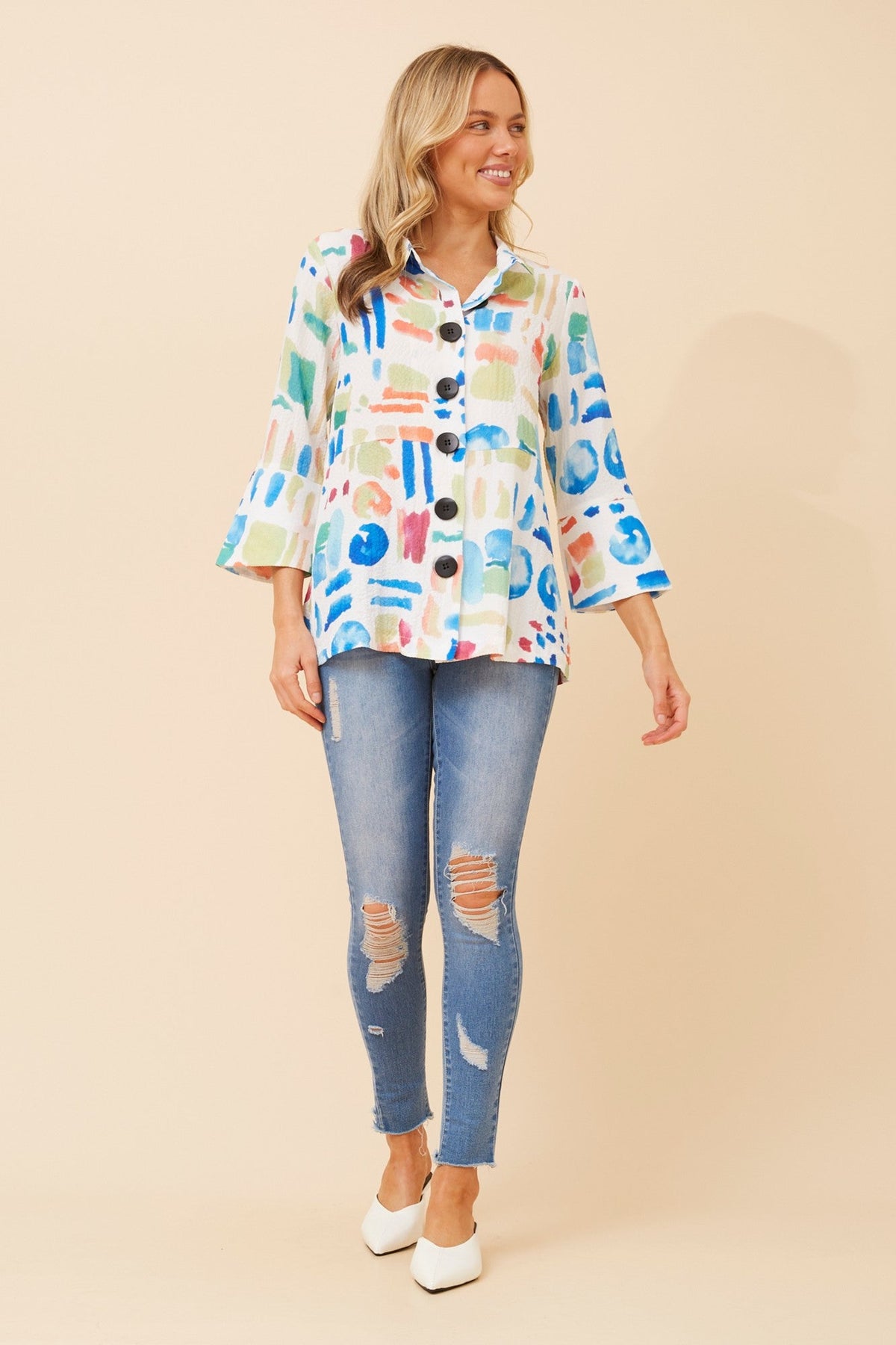 YASIRA ABSTRACT PRINT JACKET (Multi White)