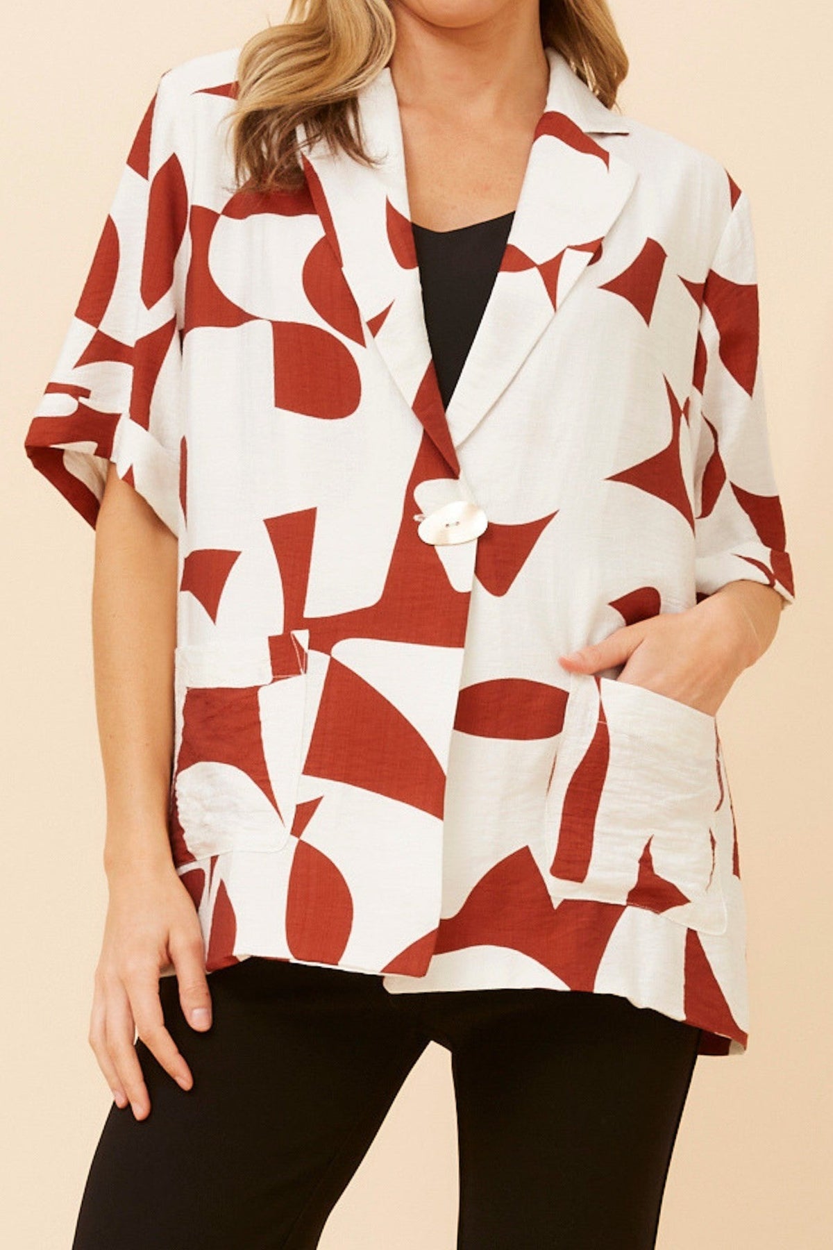 VIVETTE ABSTRACT PRINT JACKET (Rust)