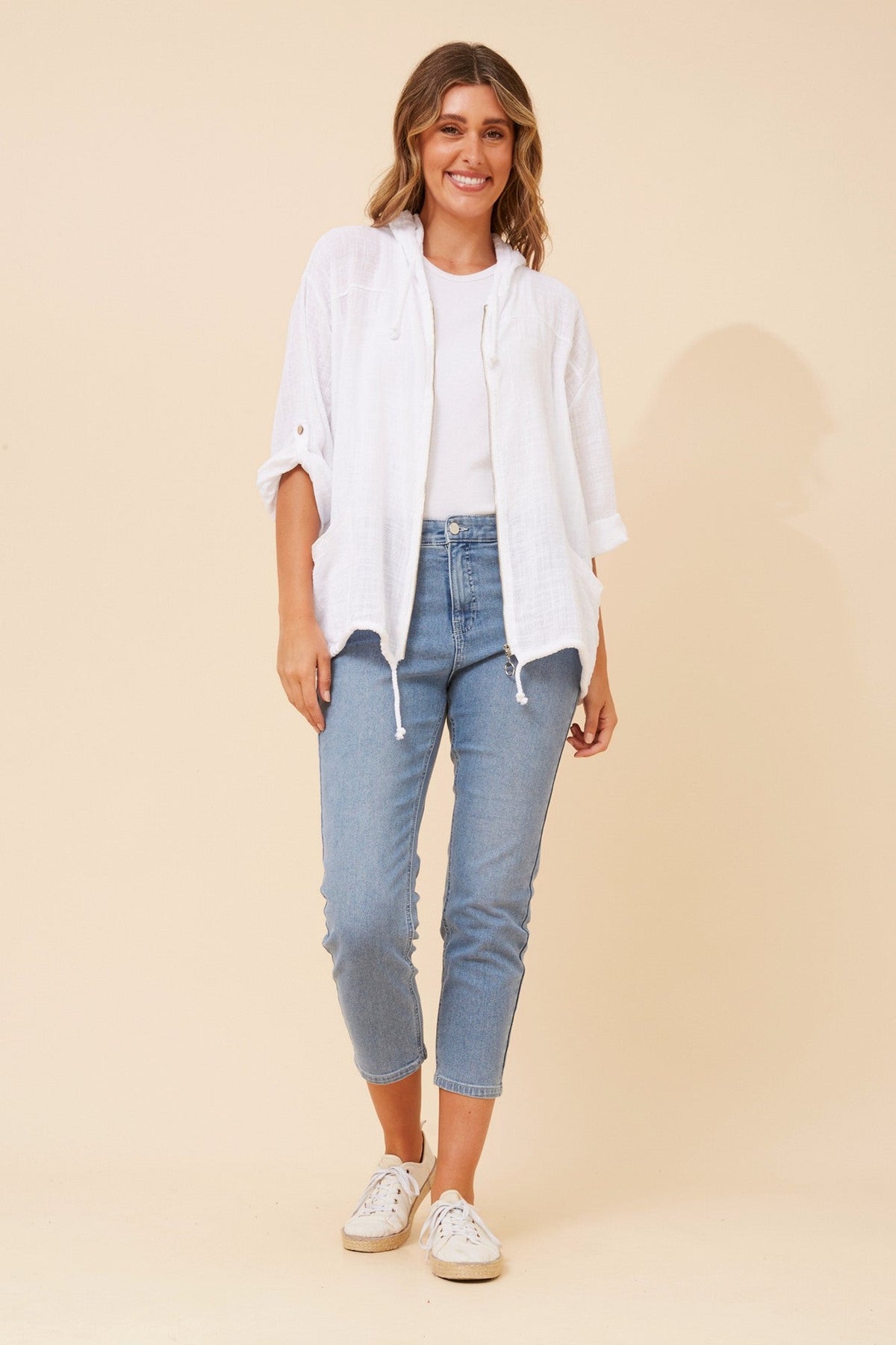 BOTTEGA MODA FIORINA SOLID JACKET (White)