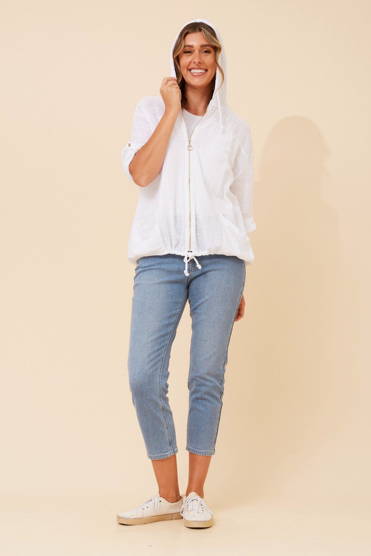 BOTTEGA MODA FIORINA SOLID JACKET (White)