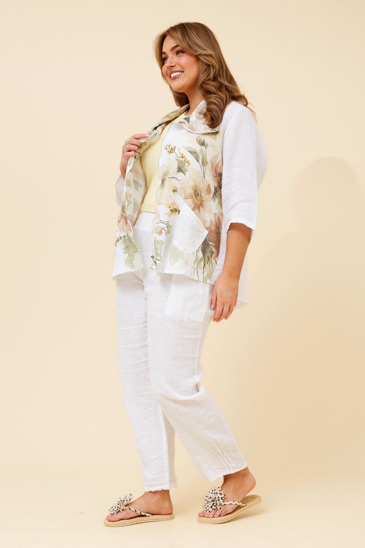 BOTTEGA MODA PYPER FLORAL LINEN JACKET (White)