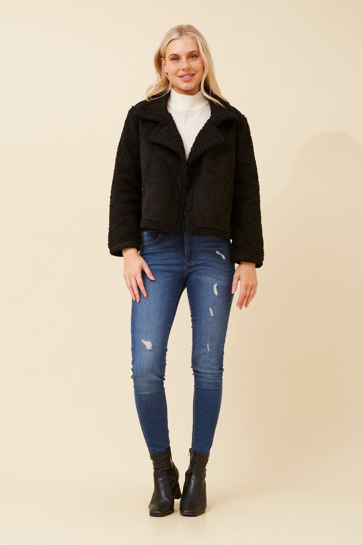 DOVEVA FAUX SUEDE SHERPA JACKET (Emerald)