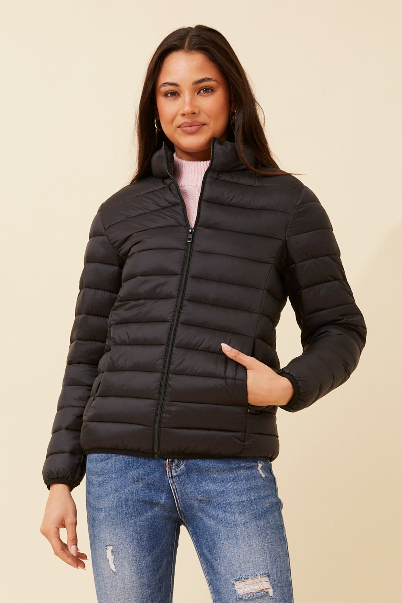 ADAYA SOLID PUFFER JACKET (Black)