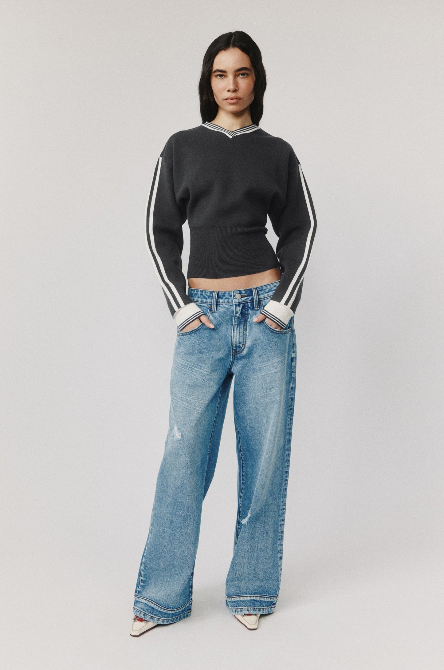 Jacob Sweater (Charcoal)