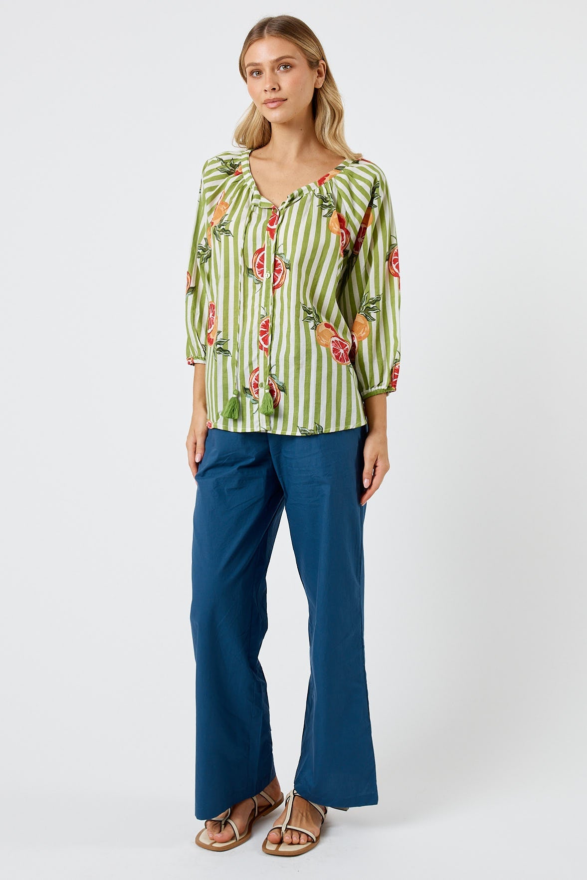 Kabana Inis Buttoned Top | EXCLUSIVE (Khaki)