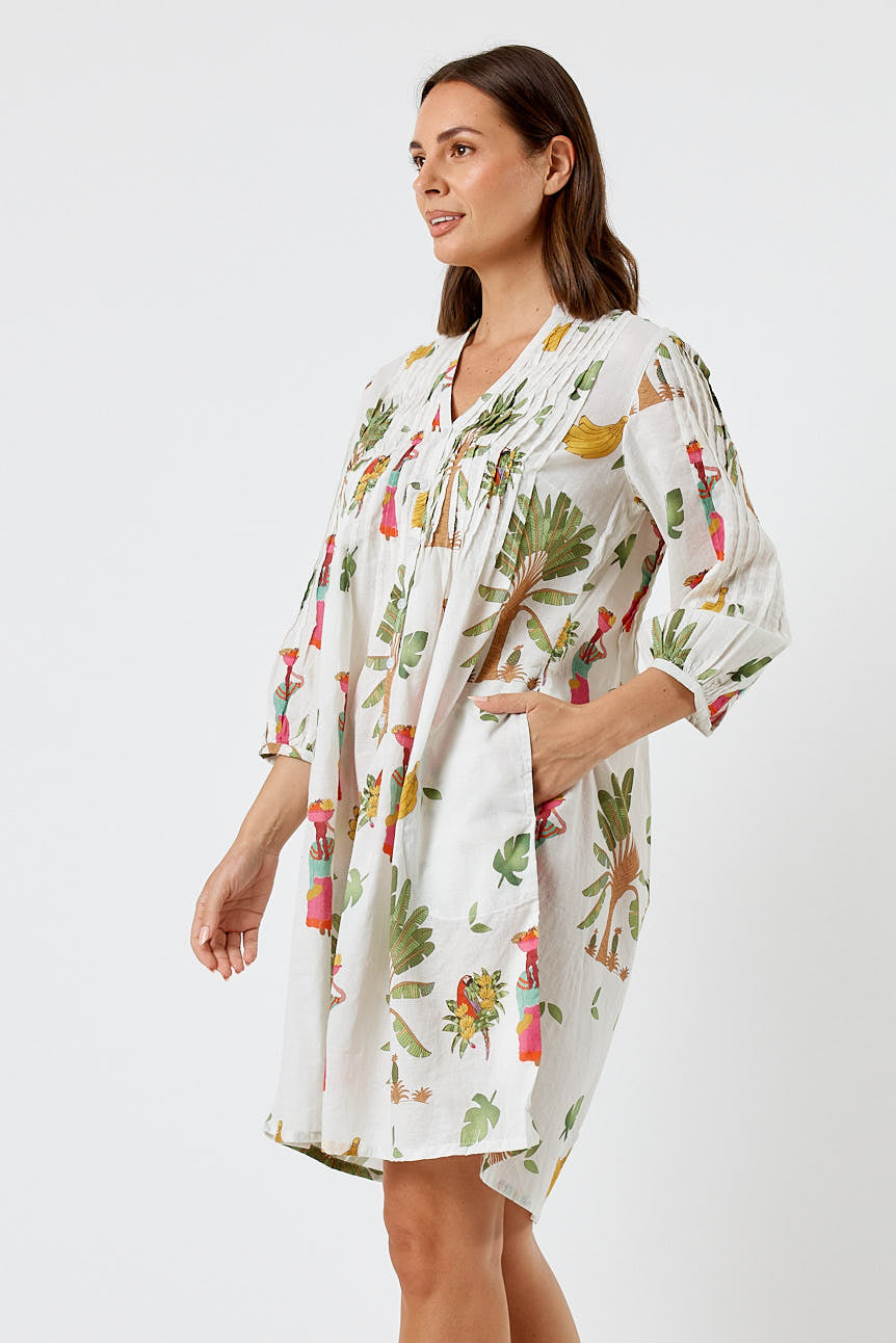 Kabana Sabrina Tuck Dress | EXCLUSIVE (White)