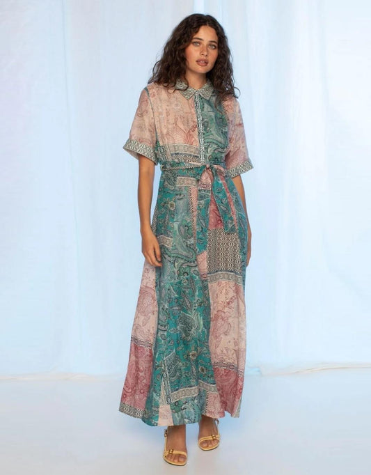 Image of Dresses. Productname: Vanessa Maxi Dress - in Paisley Mosaic colour by brand - Kachel