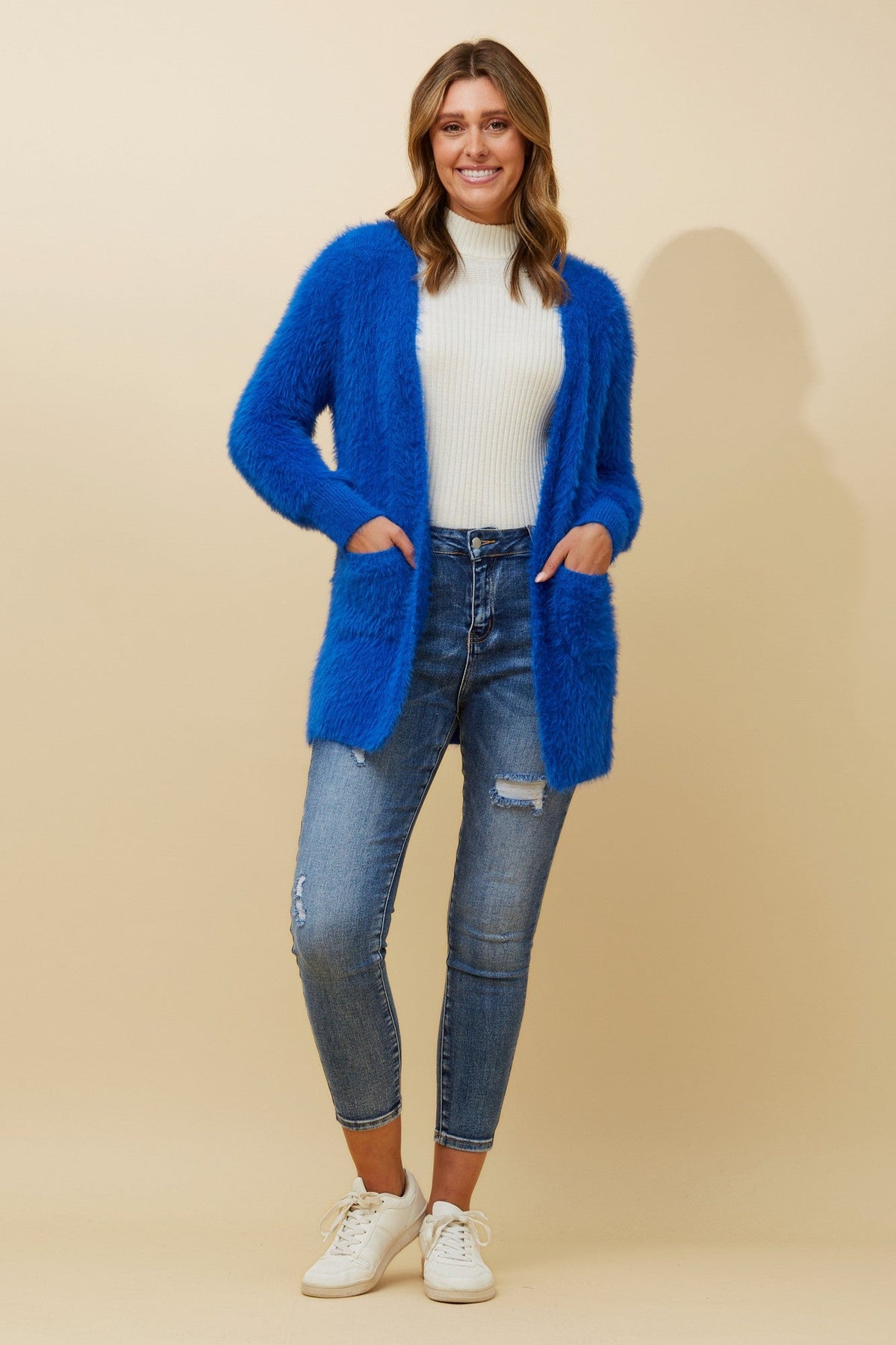 LEEZA EYELASH KNIT CARDIGAN (Classic Blue)