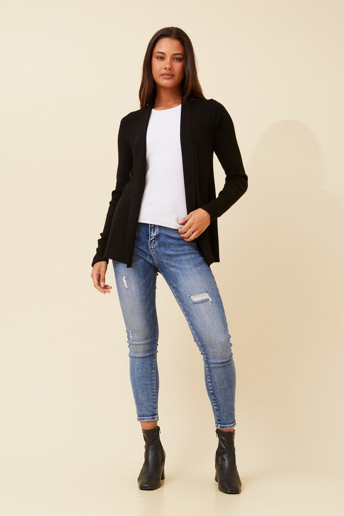 LARITA SOLID KNIT CARDIGAN (Black)