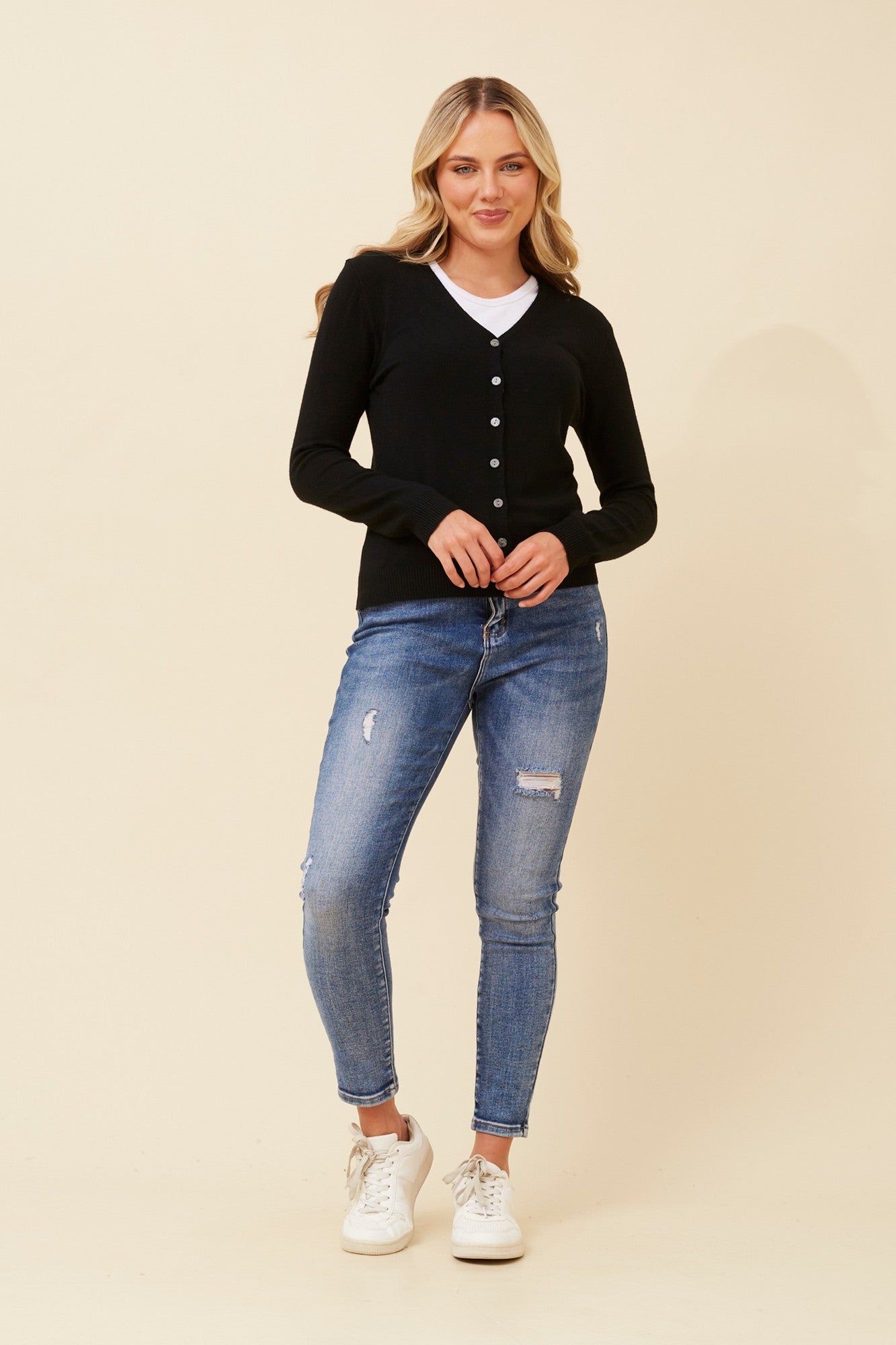 SHONTAY SOLID KNIT CARDIGAN (Black)