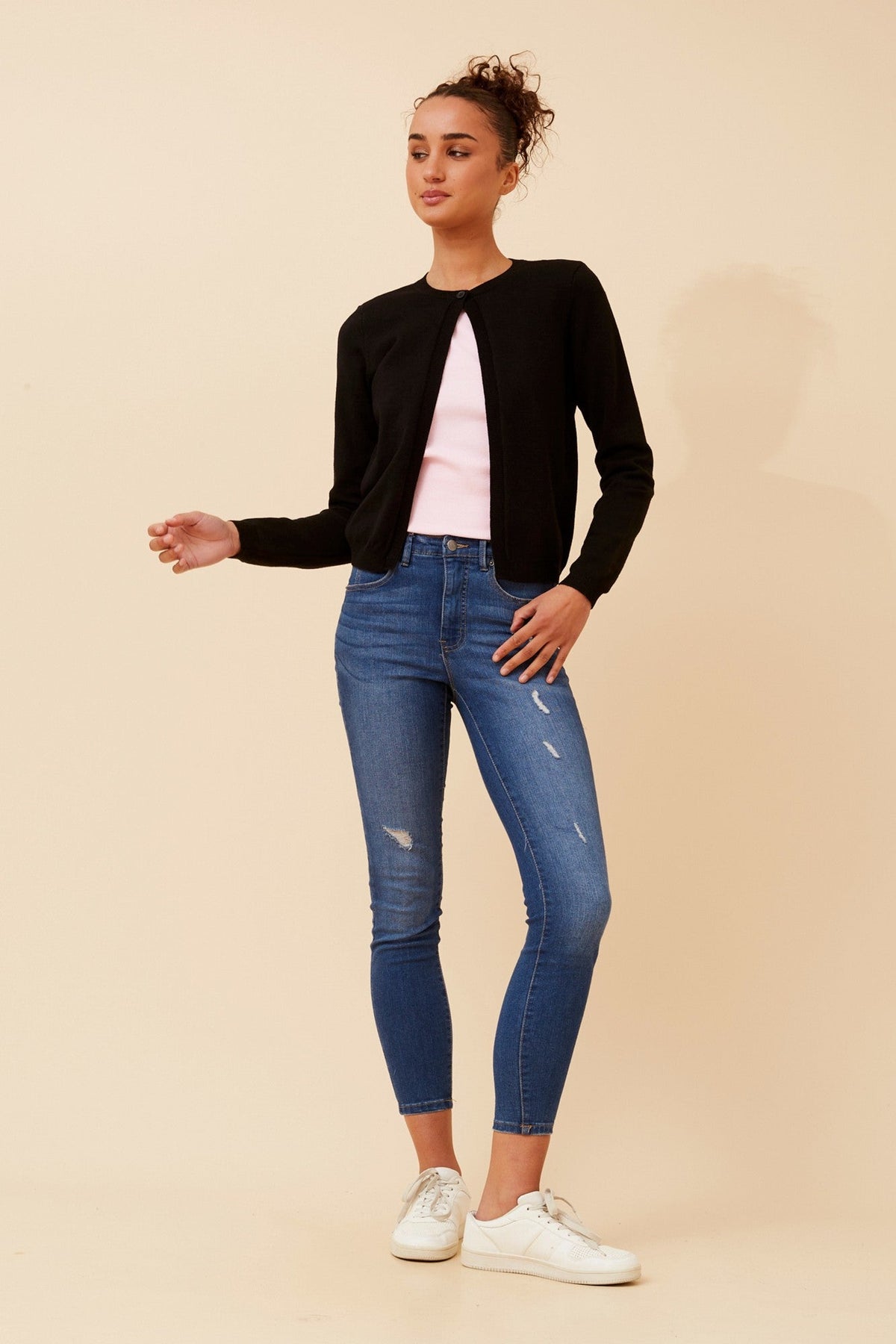 YALINA SOLID KNIT CARDIGAN (Black)