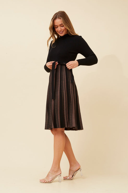 AMRITA FIT AND FLARE KNIT DRESS (Black)