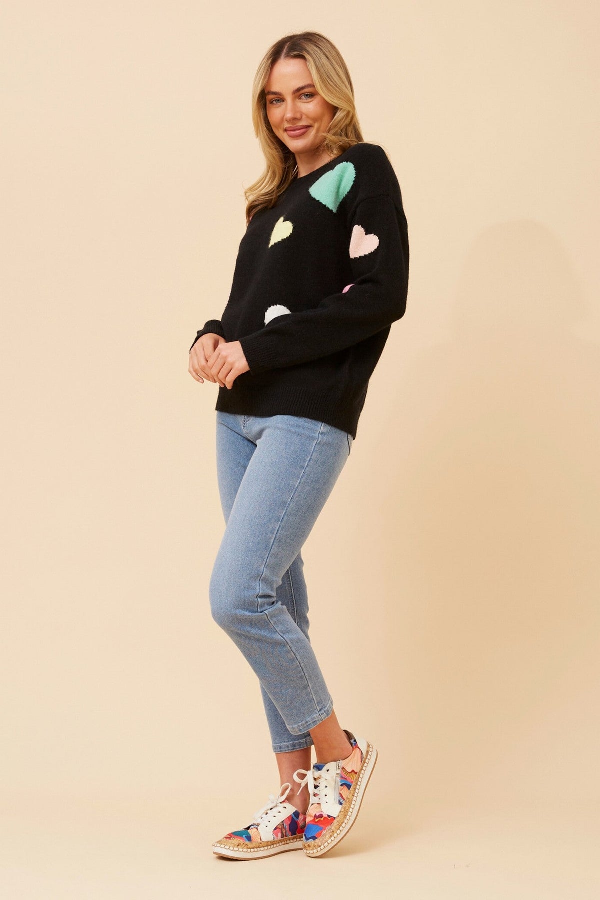 ASTER HEART PRINT KNIT PULLOVER (Black)