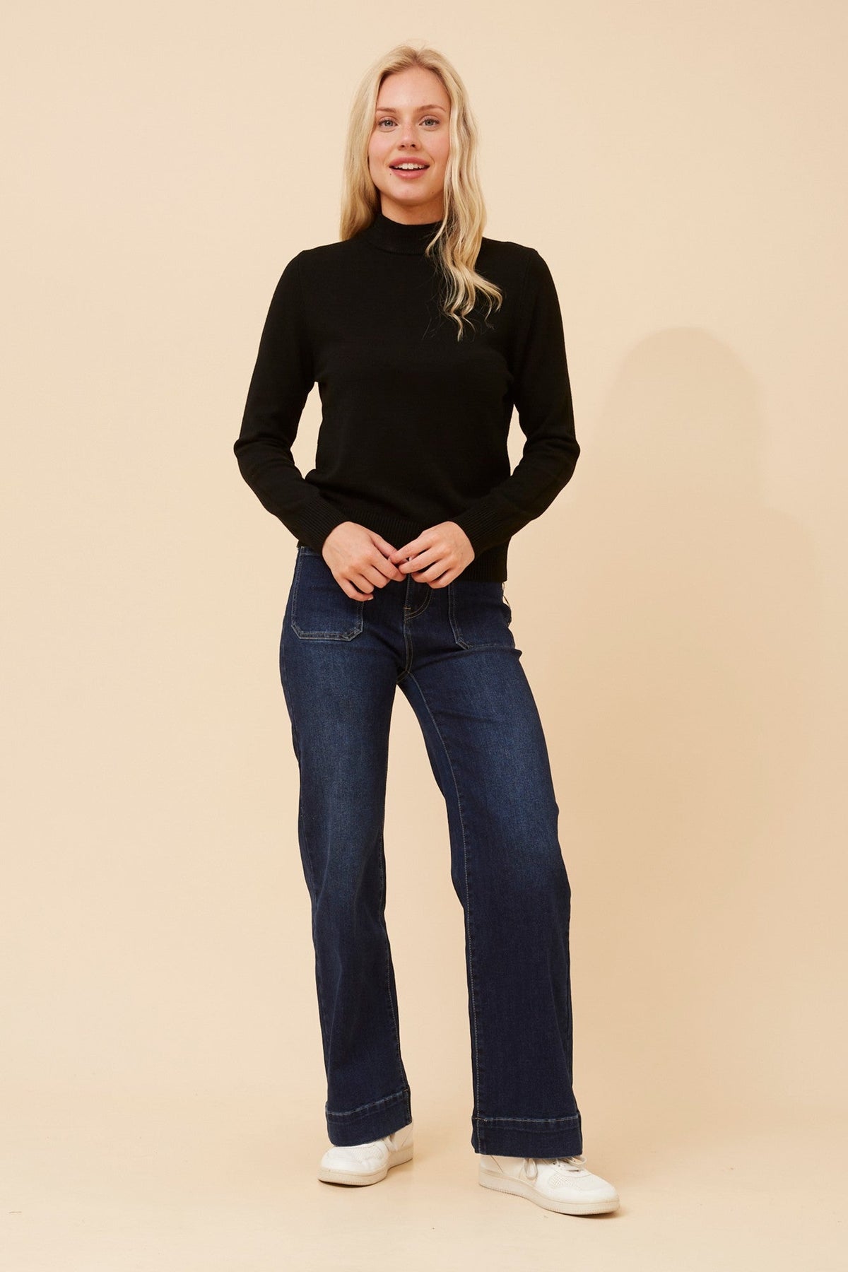 PETUNIA TURTLE NECK KNIT PULLOVER (Black)