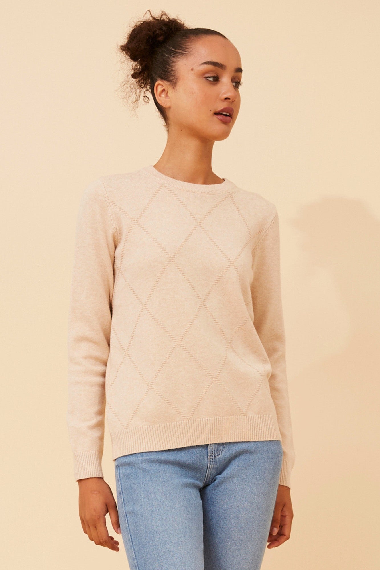 ANGIE DIAMOND PATTERN KNIT PULLOVER (Black)