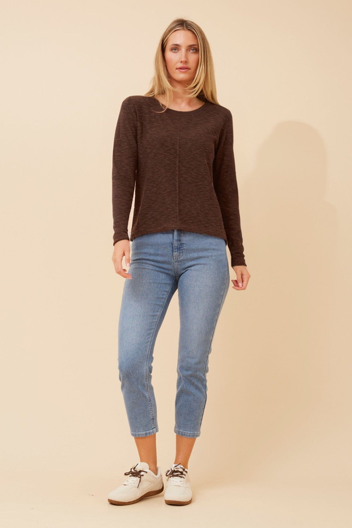 CONSUELA SOLID KNIT PULLOVER (Bitter Chocolate)