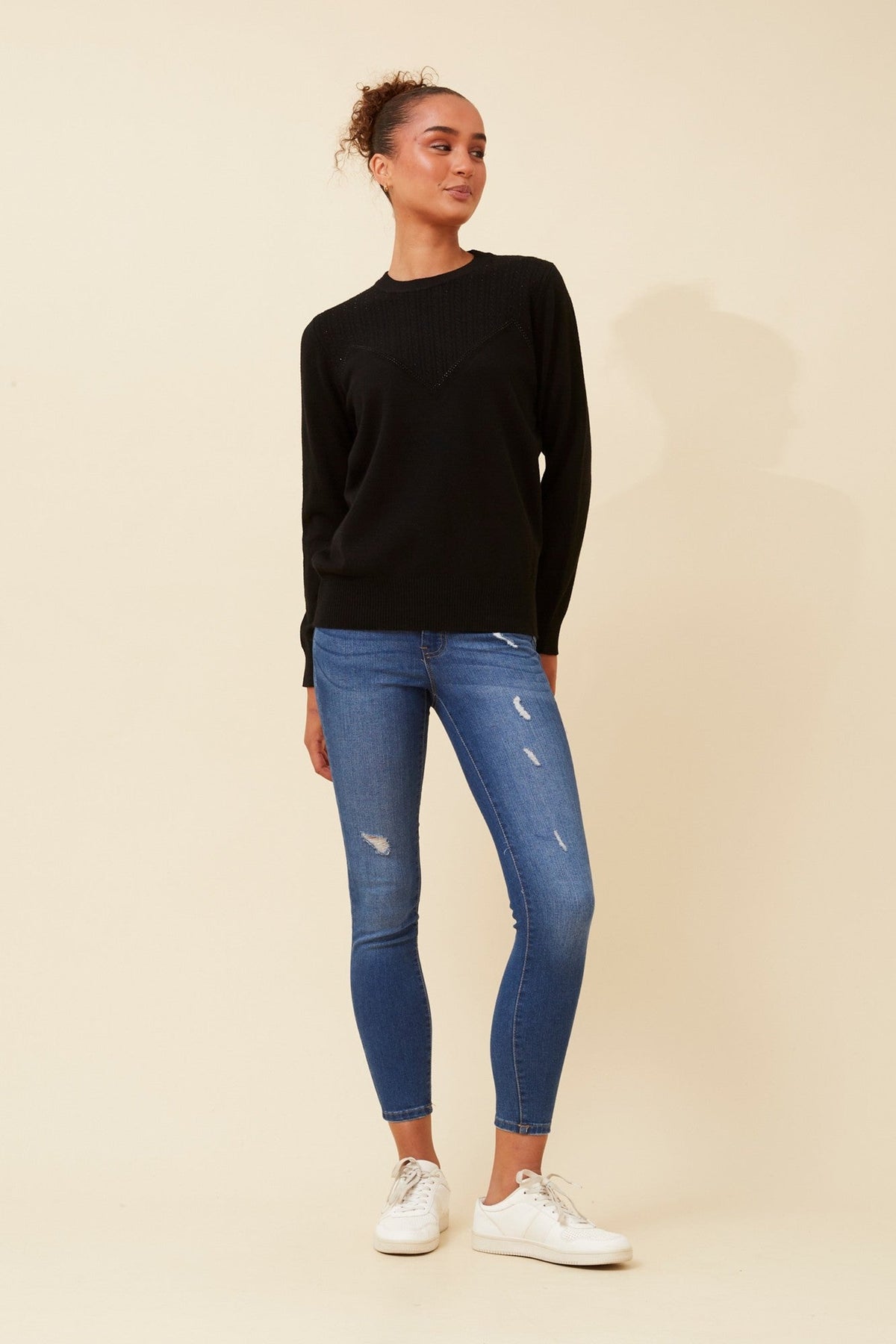 ANGIE DIAMANTE KNIT PULLOVER (Black)
