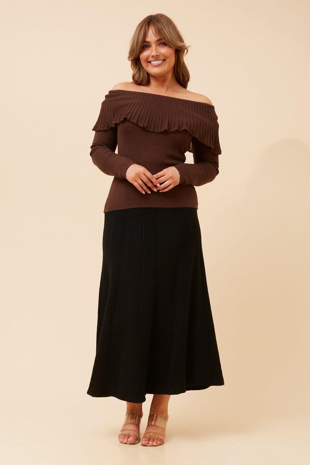 ZUKI SOLID KNIT MAXI SKIRT (Khaki)
