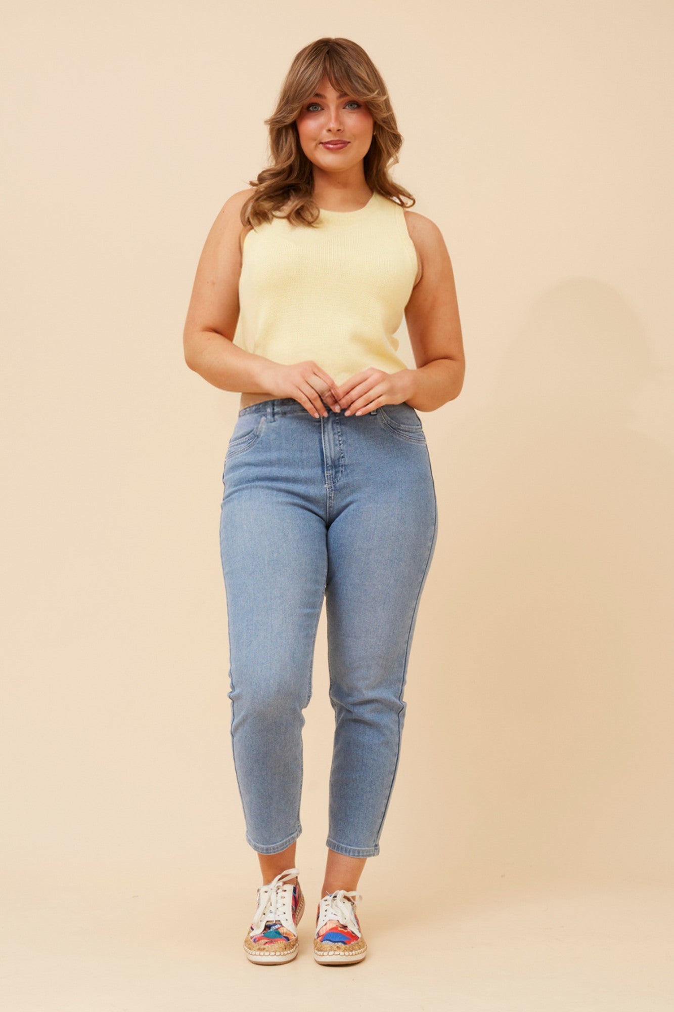 HARIKA SOLID KNIT VEST (Lemon Sorbet)