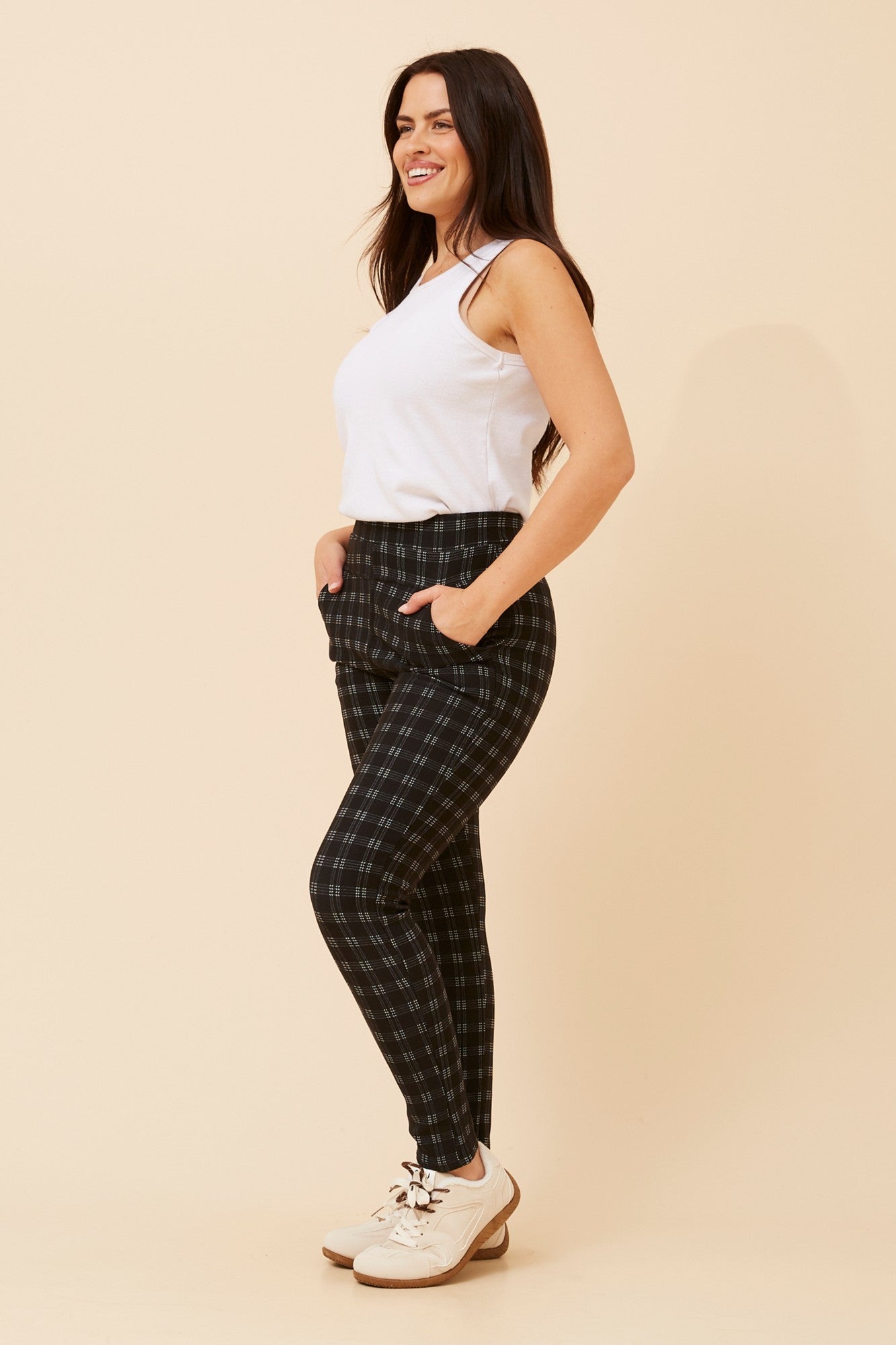 BELLEANNE CHECK PRINT LEGGINGS (Black)