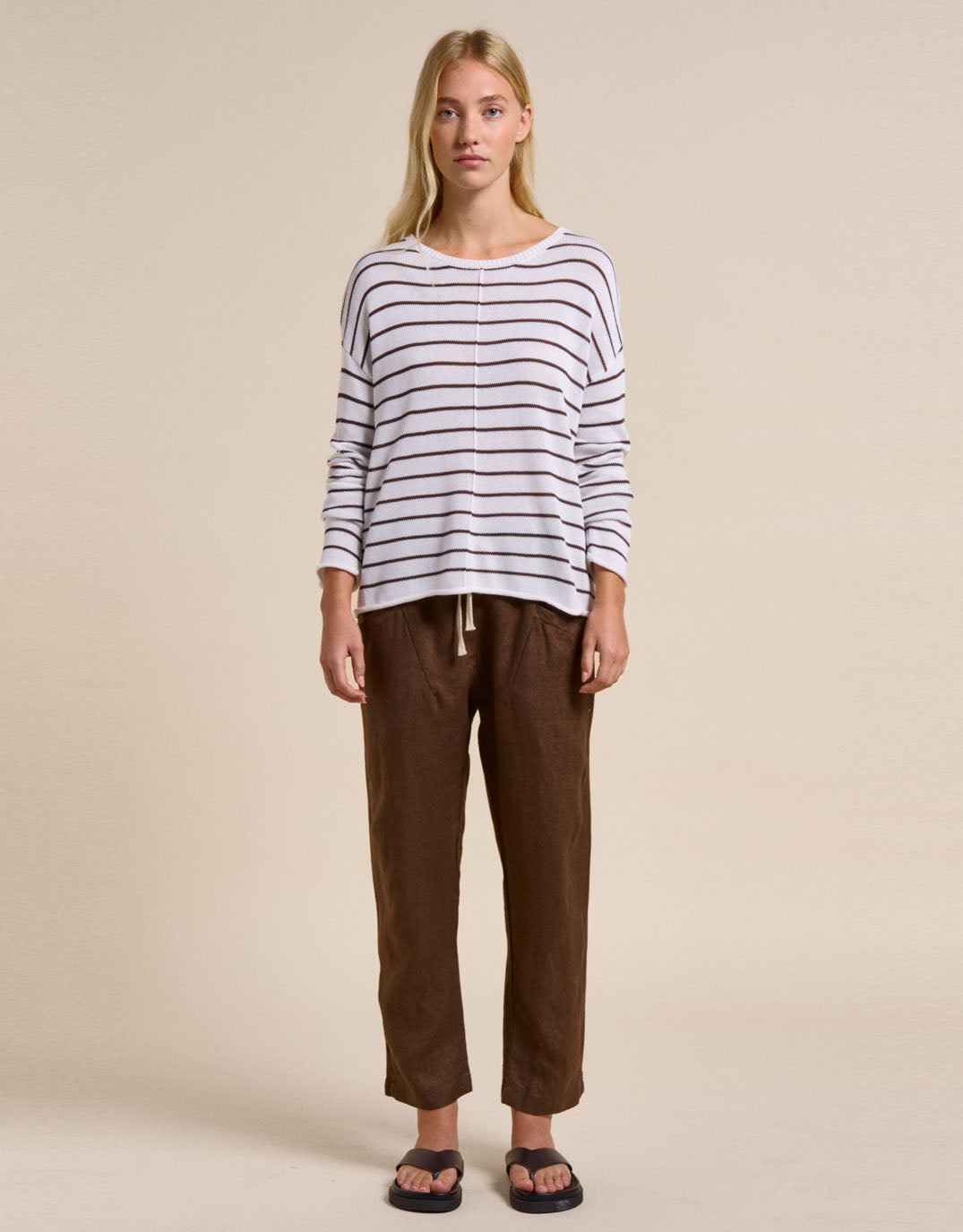 Little Lies Indi Knit (White/Chocolate)